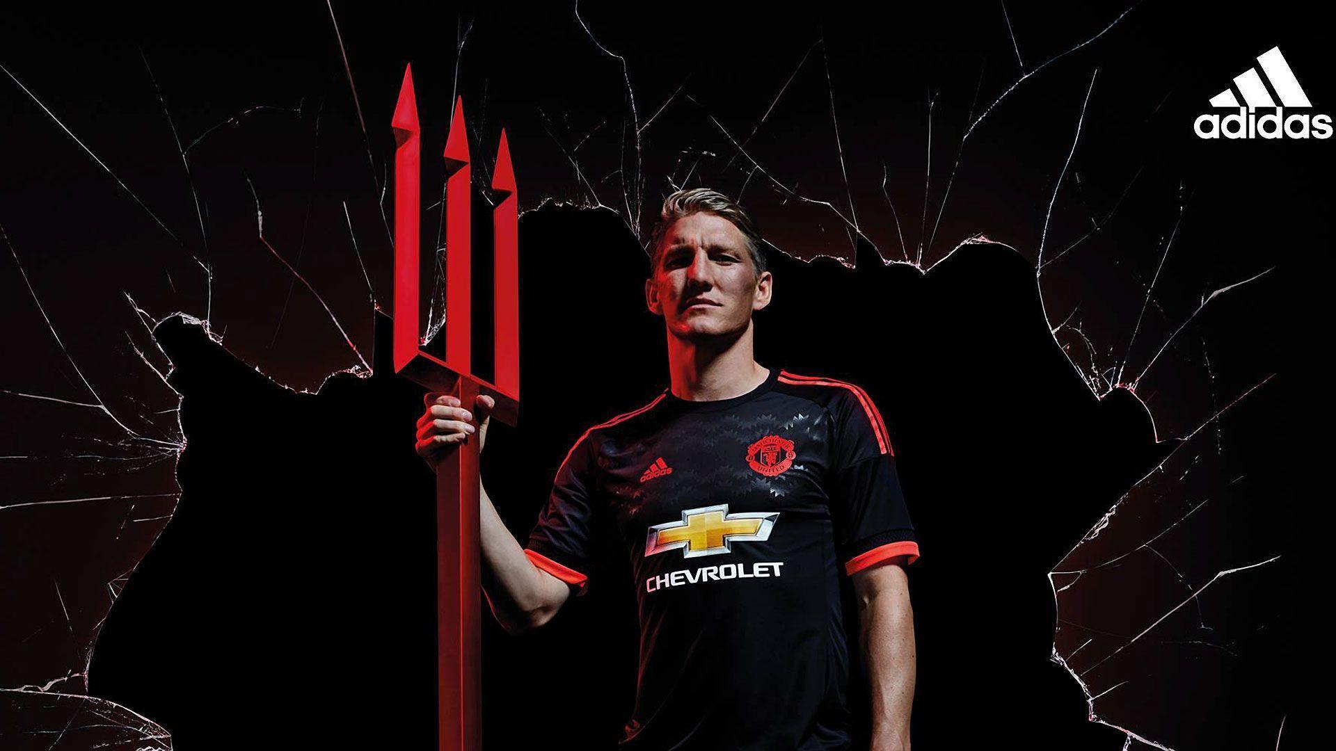 Bastian Schweinsteiger Manchester United Wallp Wallpaper