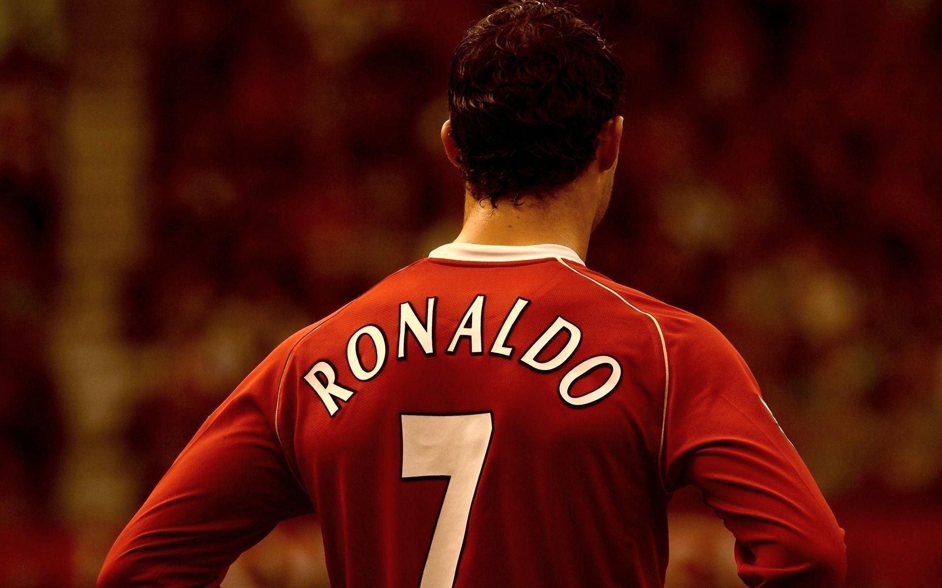 Cristiano Ronaldo Amazing Football Player Wallpaper Free Download
