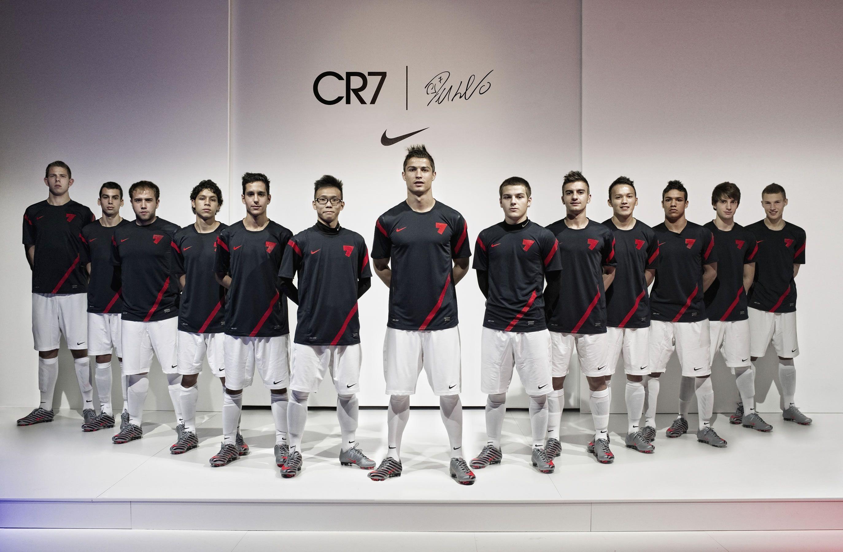 CR7 Nike Workout Squad Wallpaper Ronaldo Wallpaper