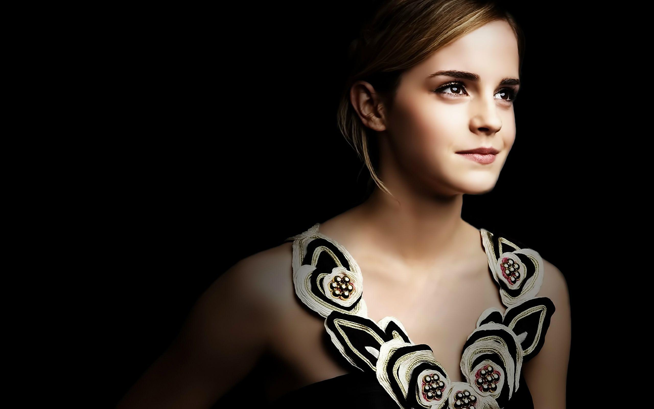 Emma Watson Latest Image HD Wallpaper