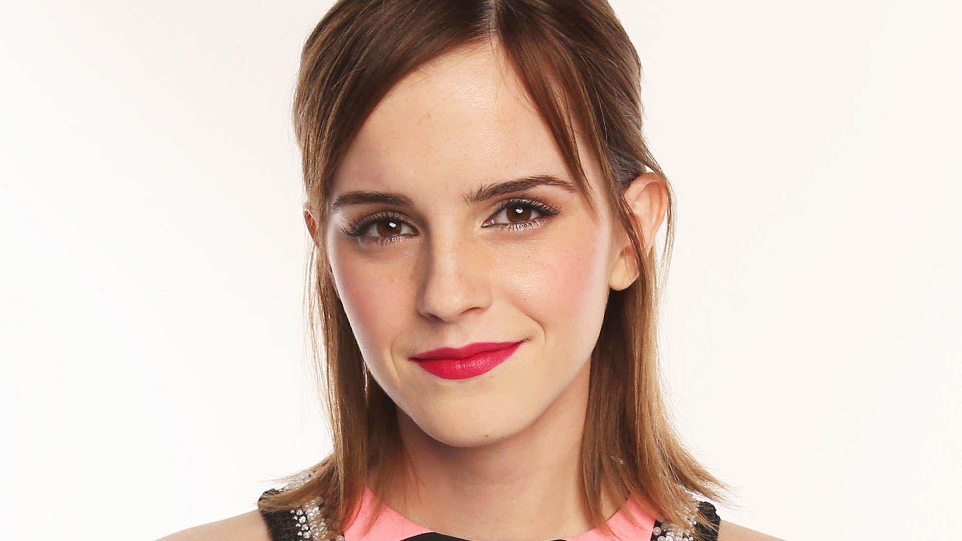Emma Watson Red Lips Image HD Wallpaper