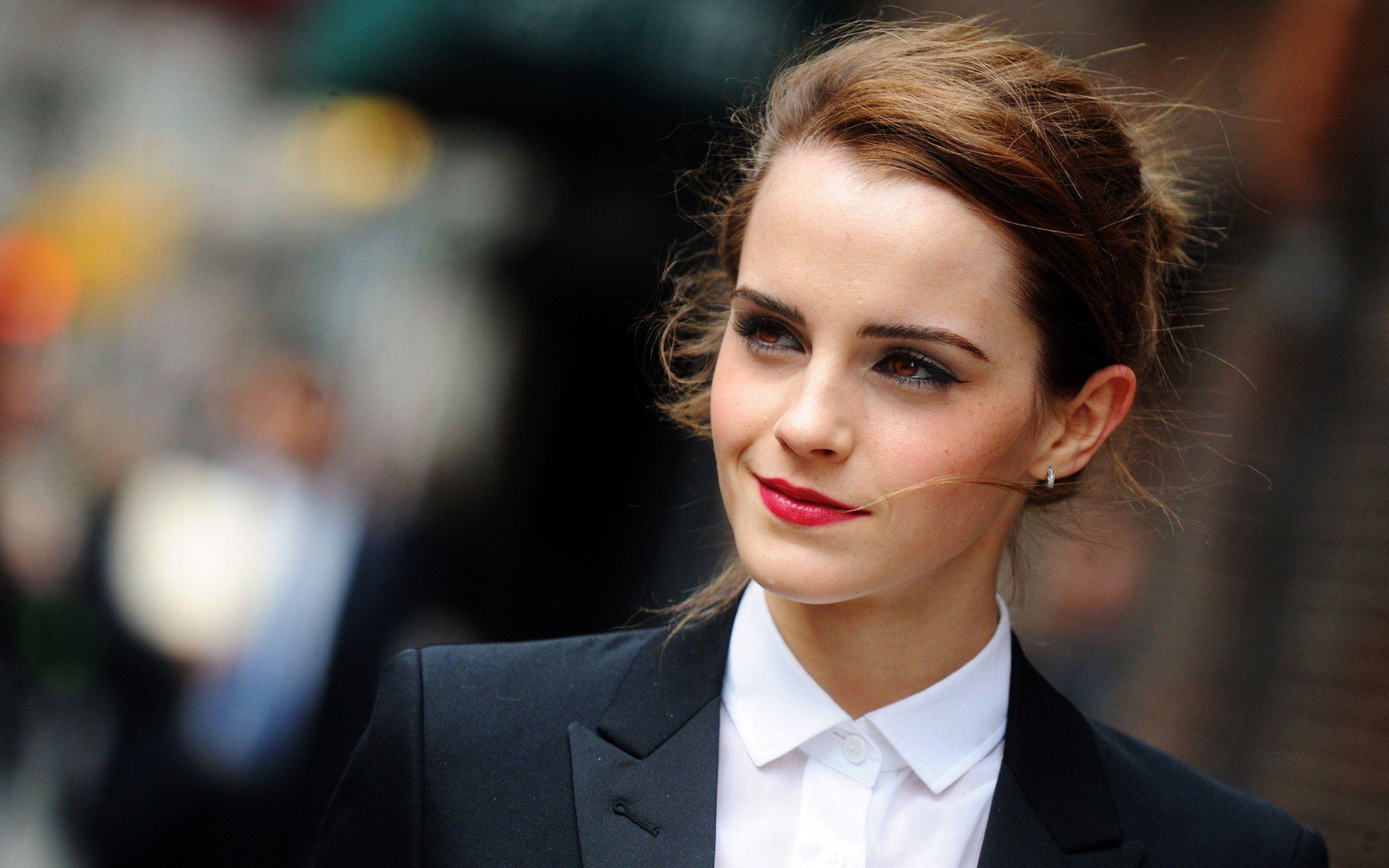 Emma Watson Actress Smile Red Lips HD Background Wallpaper