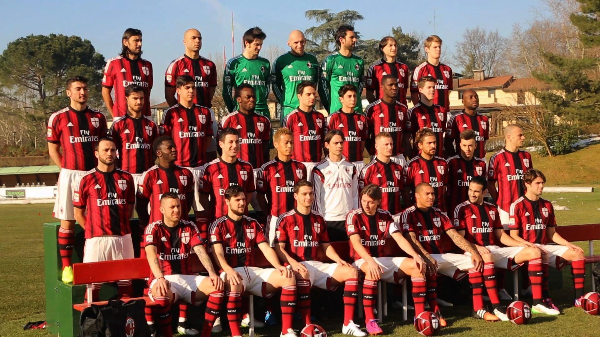 Video: The Behind The Scenes Of The Milan 2014 15 Team Photo Shoot
