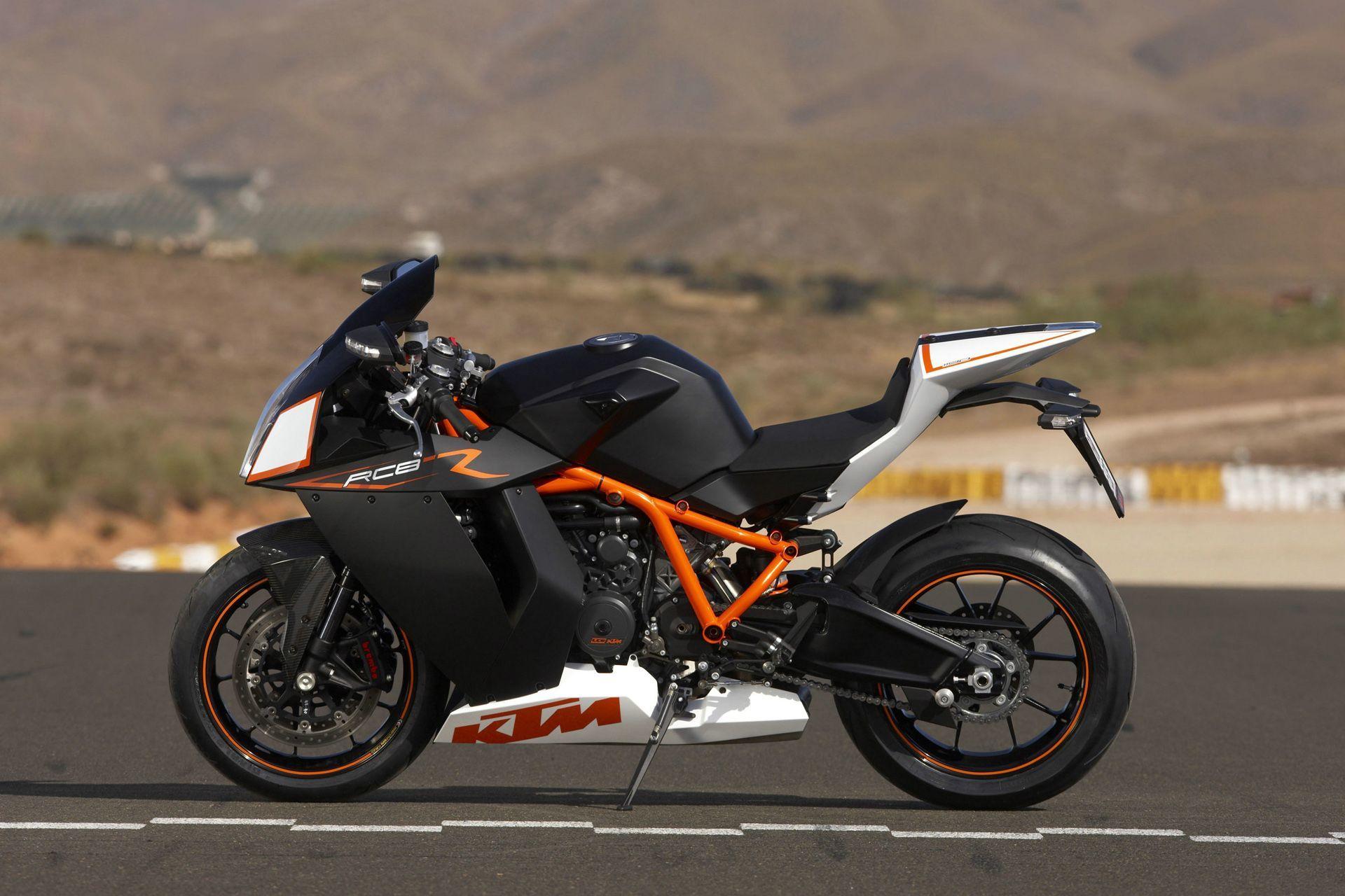 Download the KTM 11900 RC8 R Heated Wallpaper, KTM 11900 RC8 R
