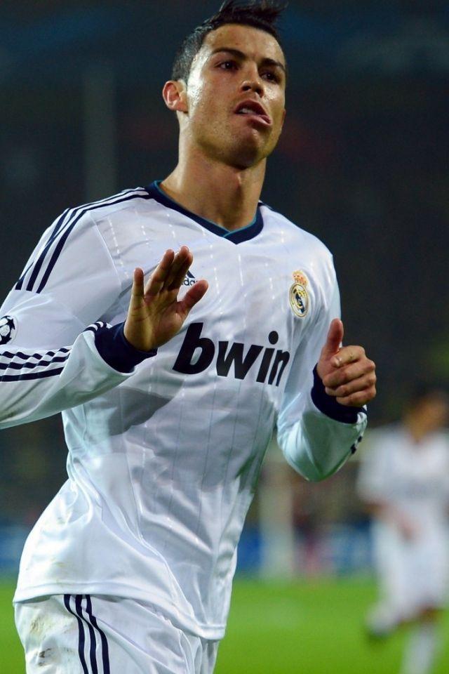 Download Cristiano Ronaldo iPhone wallpaper. soccer