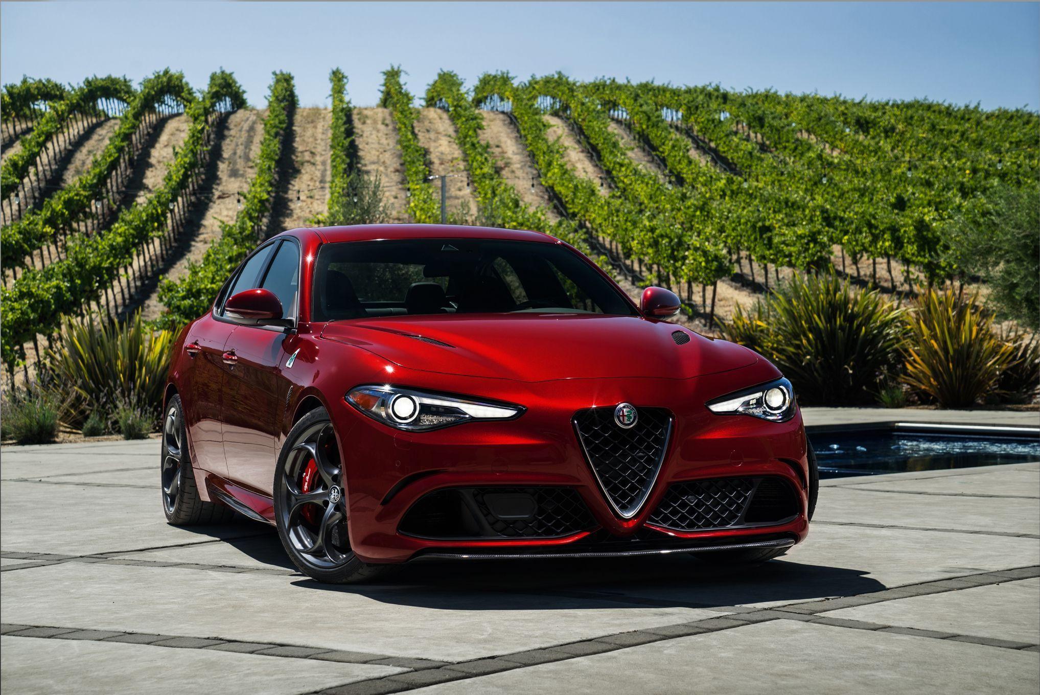 Alfa Romeo Giulia Makes U.S. Debut at L.A. Auto Show
