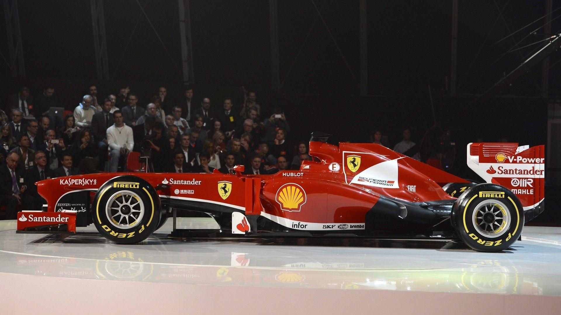 HD picture 2013 Launch Ferrari F138 F1 car
