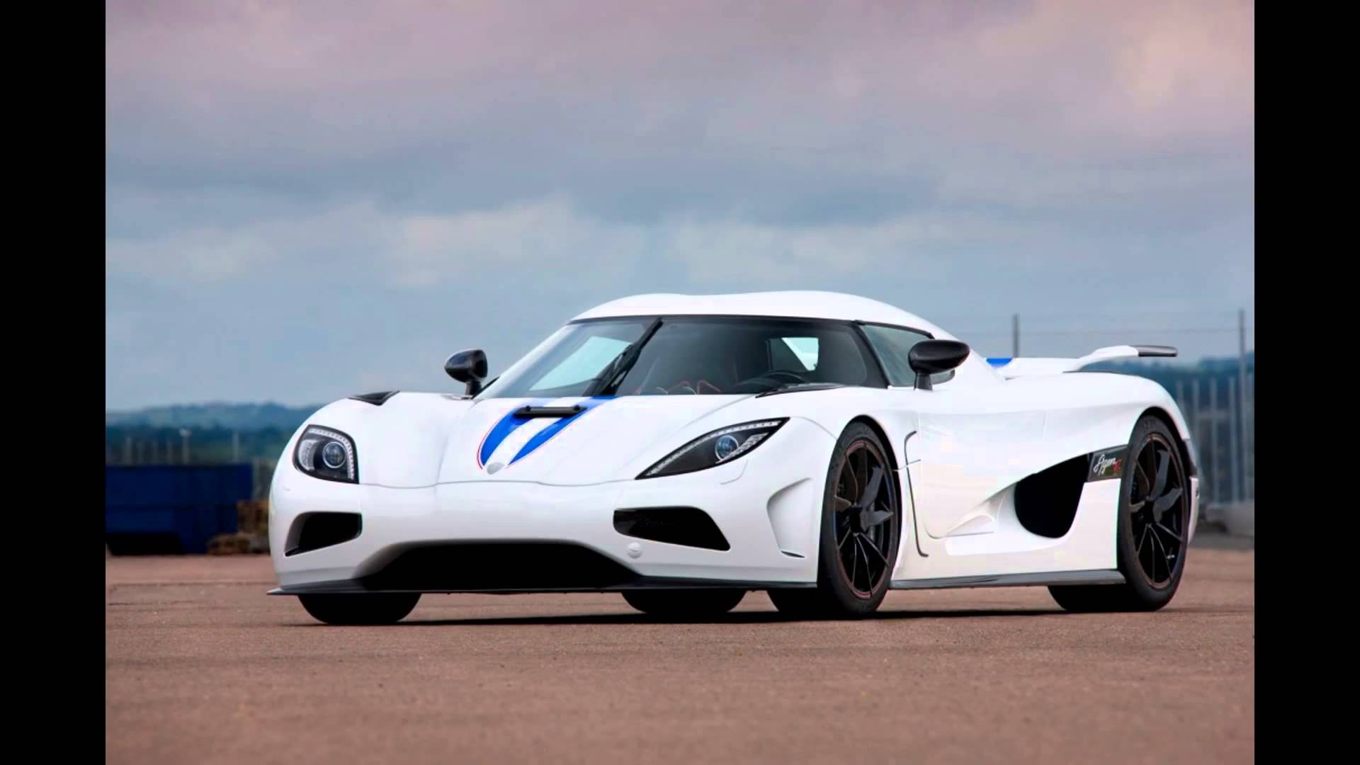 Fastest Cars in the world in 2015