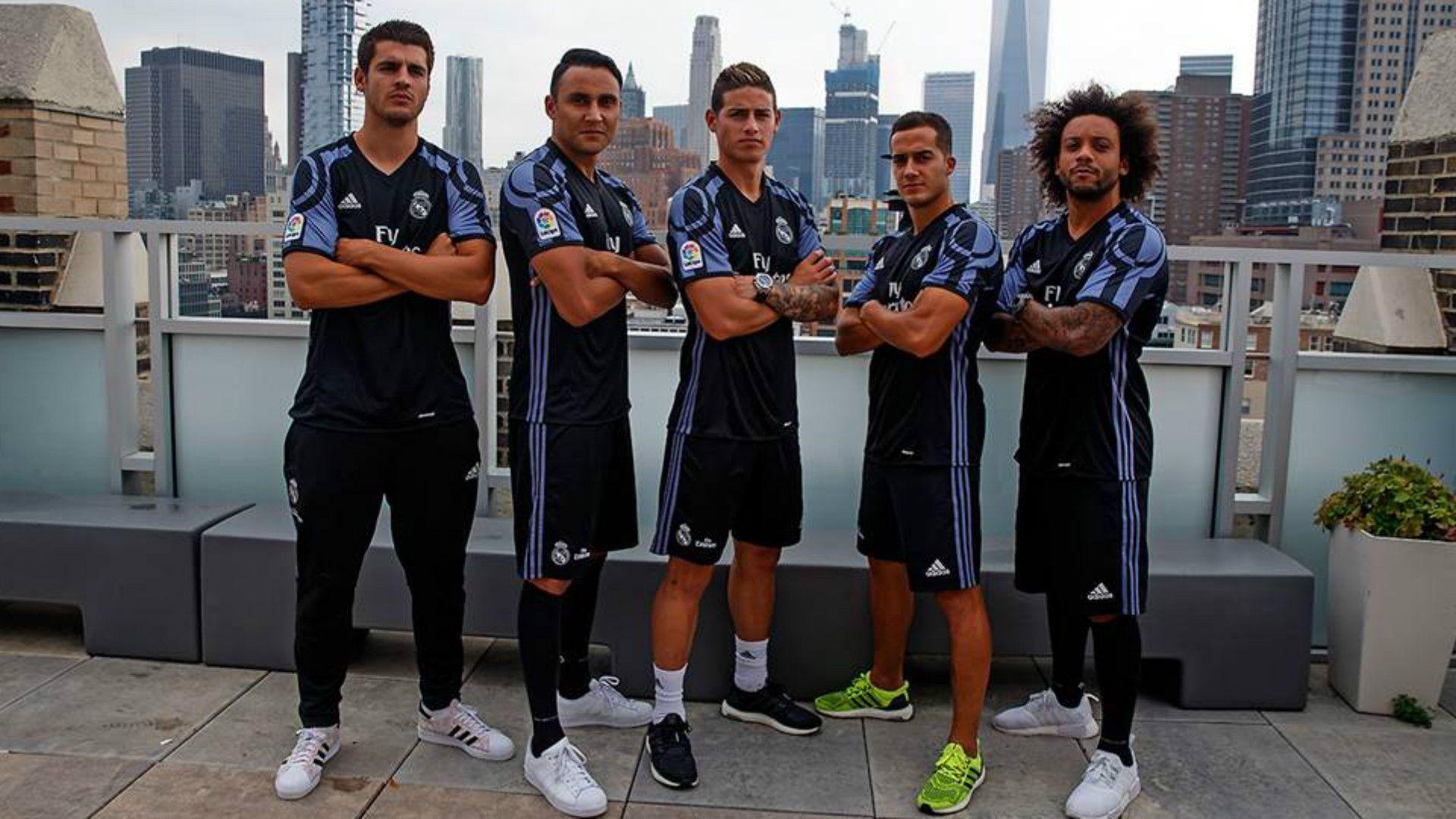 Real Madrid third kit