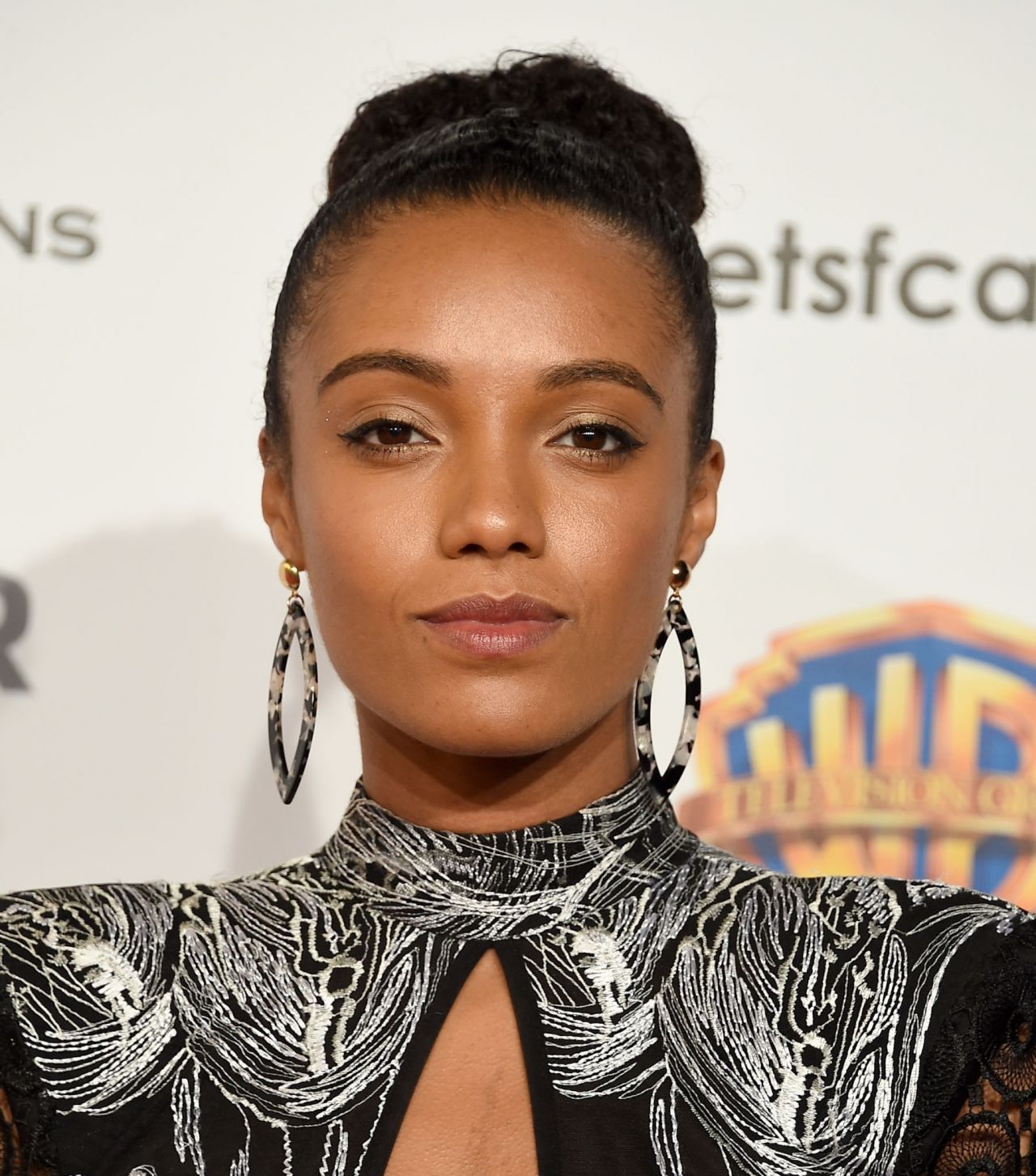 Maisie Richardson Sellers нашлось 62 Фотo