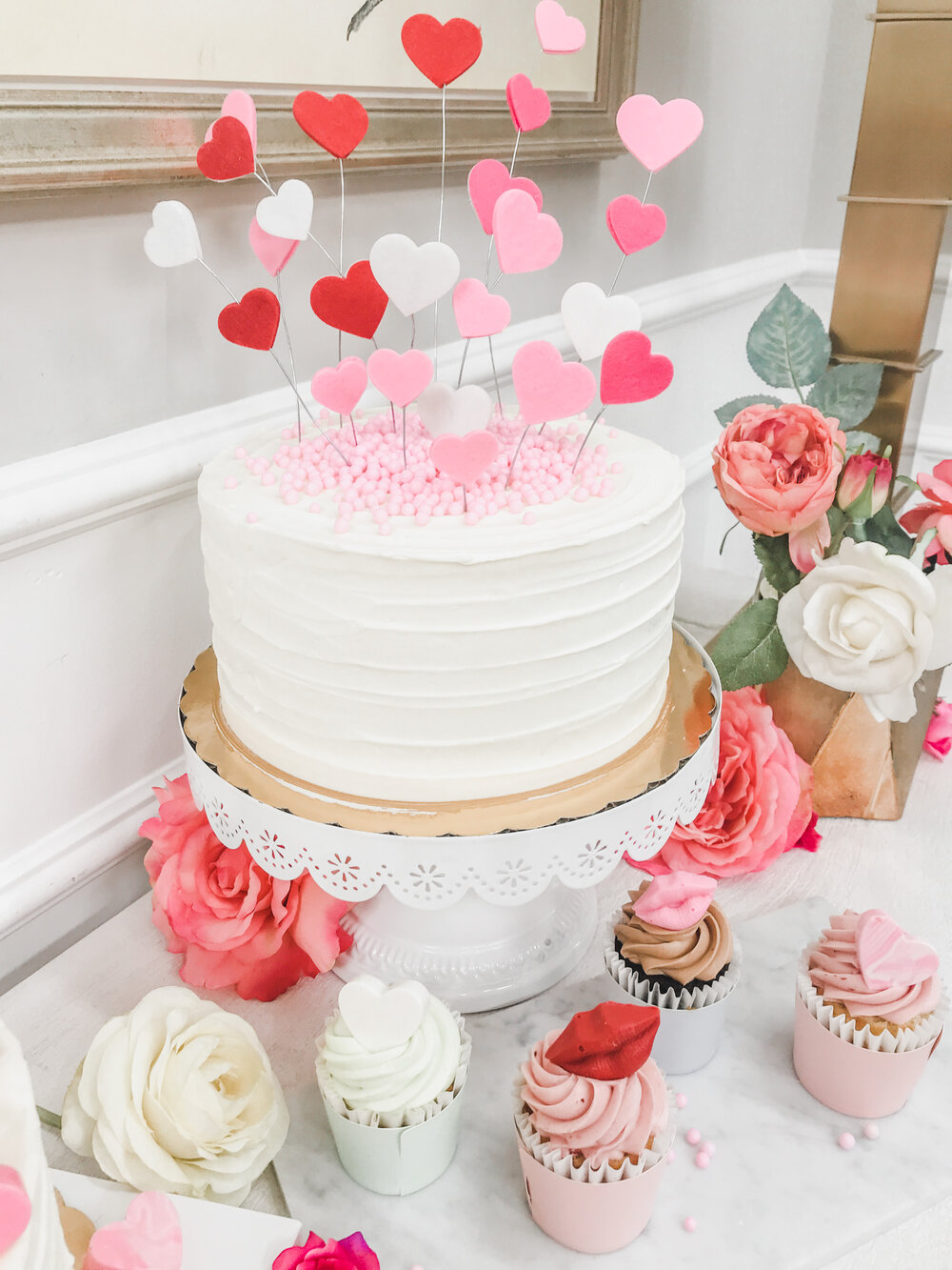 Valentine S Day Cake And Flowers Wallpapers Wallpaper Cave