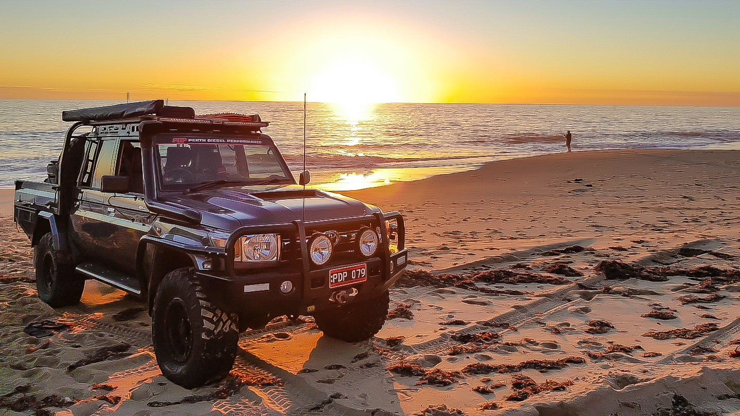 79 Series Landcruiser Wallpapers Wallpaper Cave