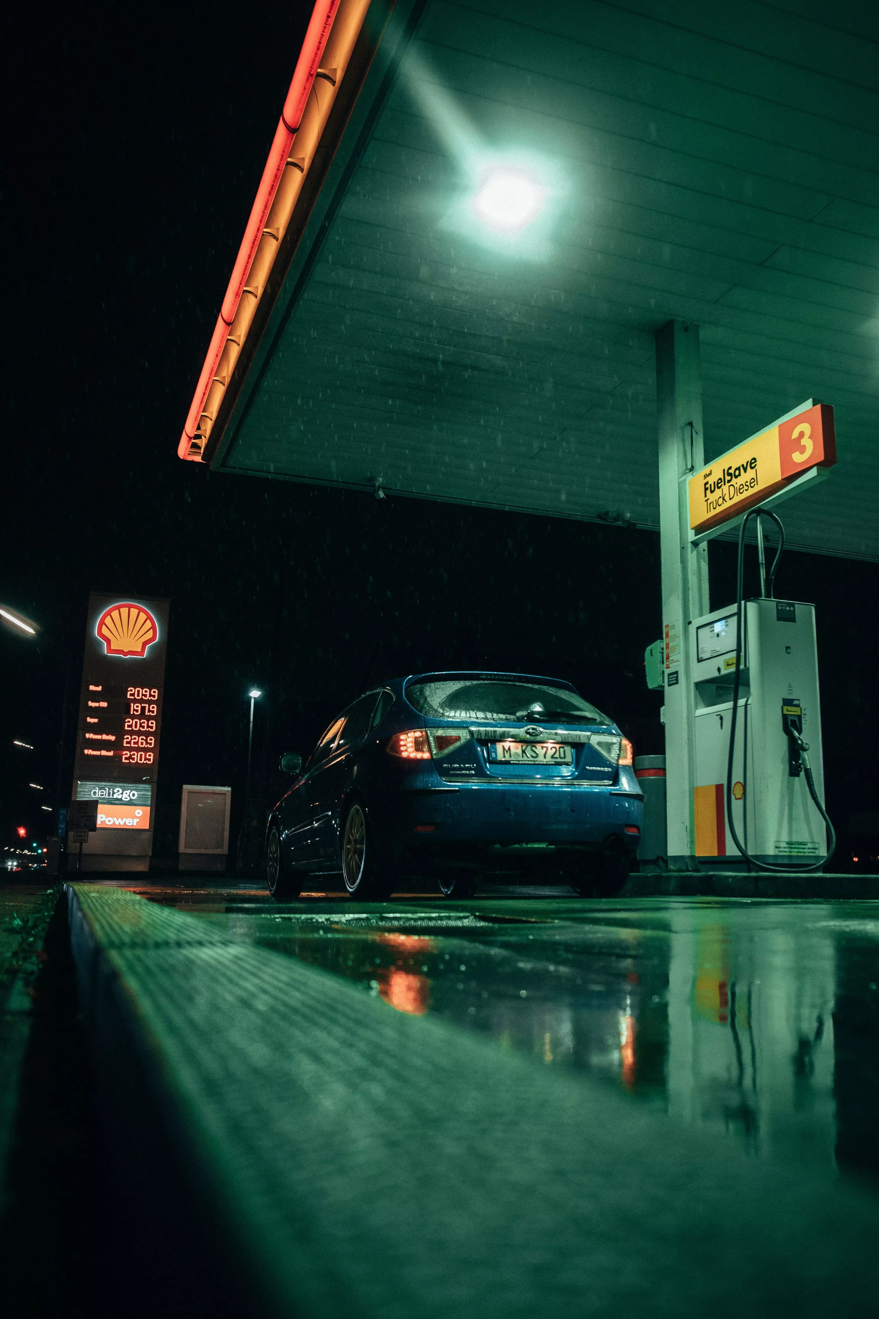 Gas Station Car Wallpapers Wallpaper Cave