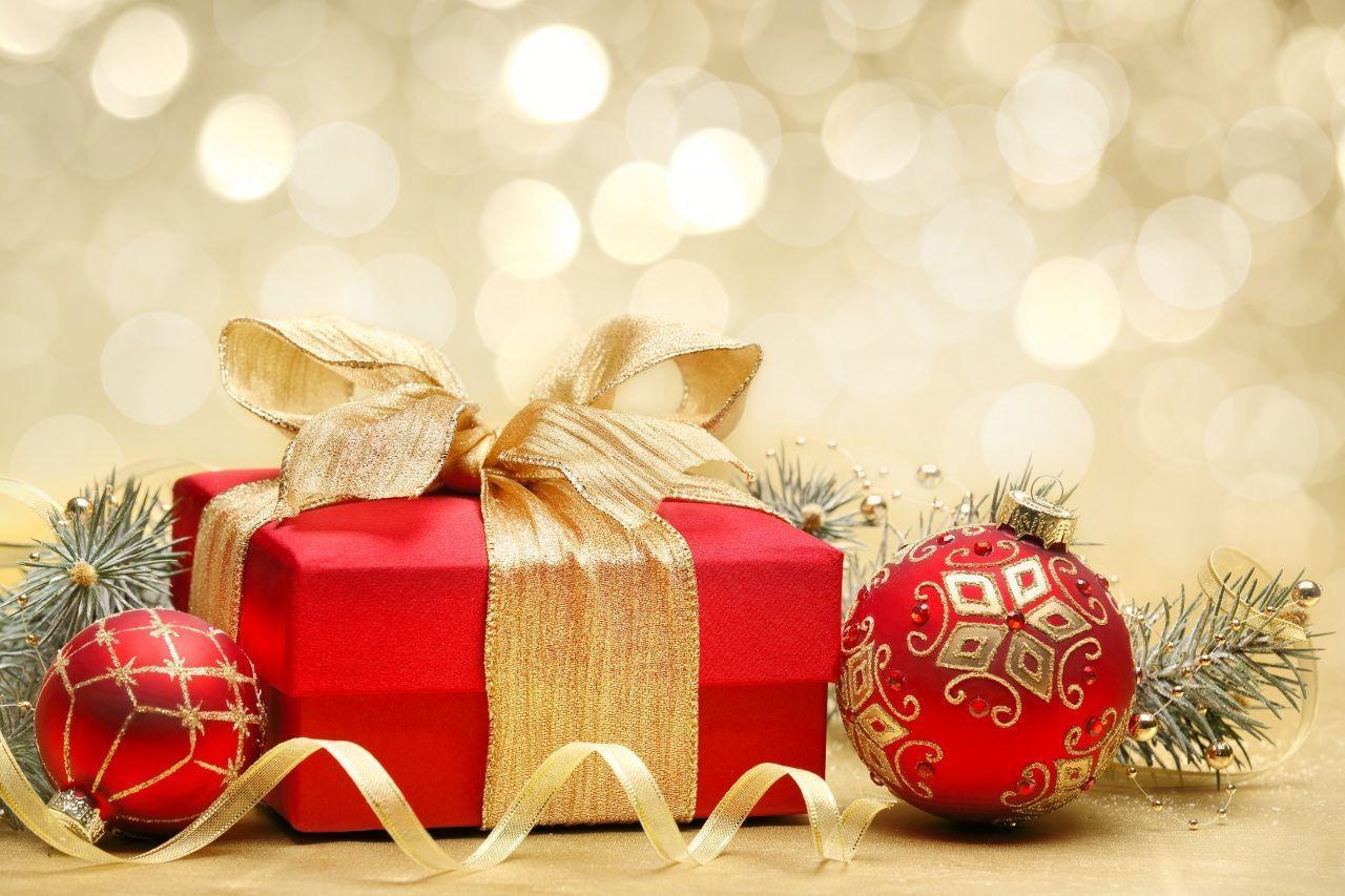 Wallpaper Holidays Christmas Gifts Balls Image Download