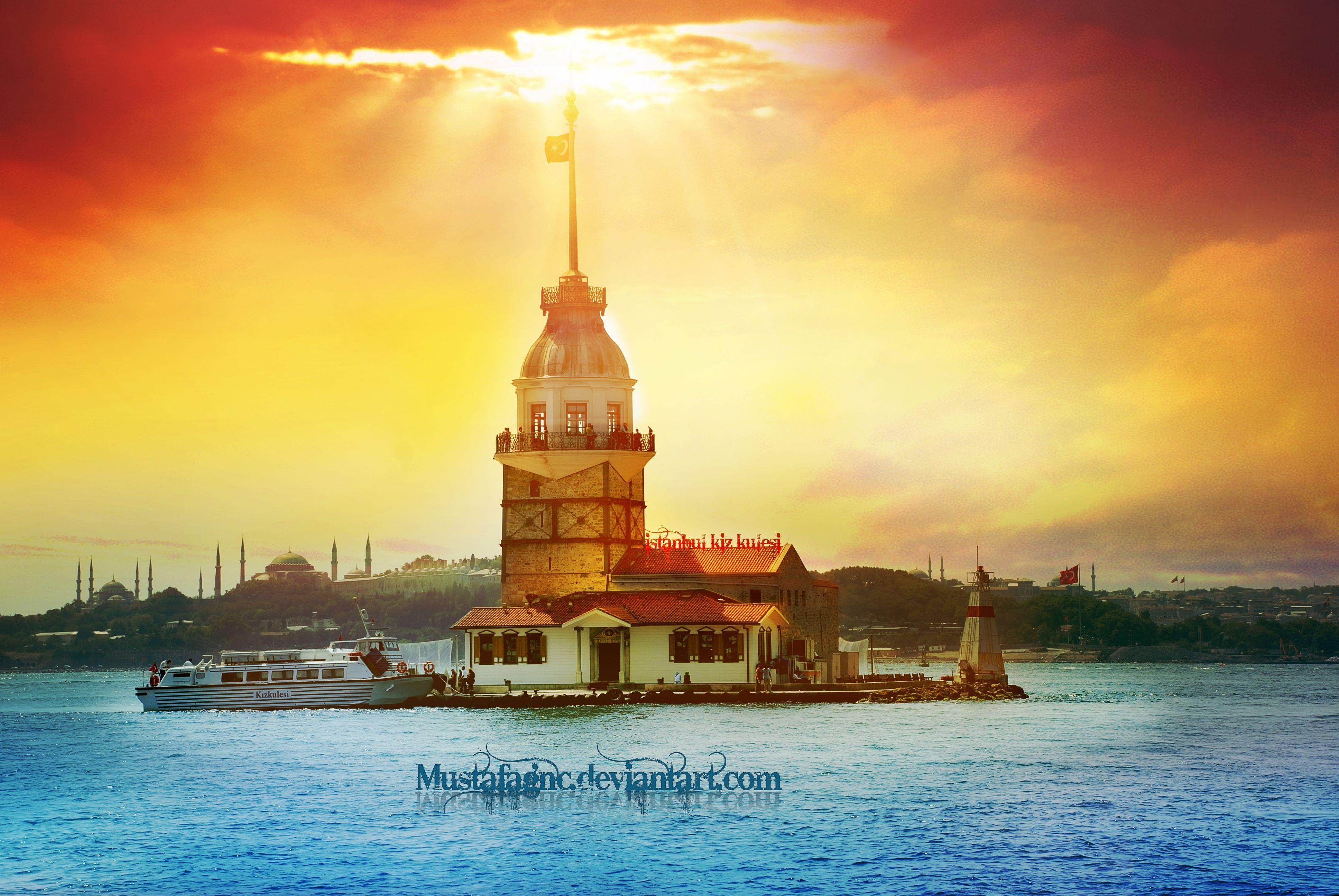 Lighthouse in the Bay of Istanbul wallpaper and image
