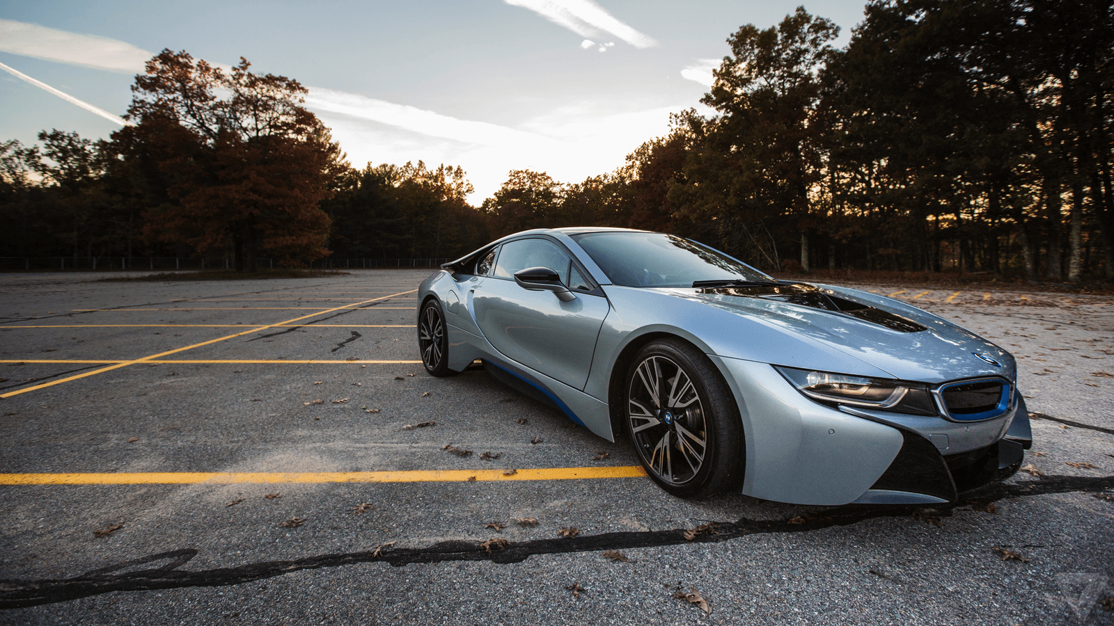 BMW i8: a gallery of beautiful wallpaper