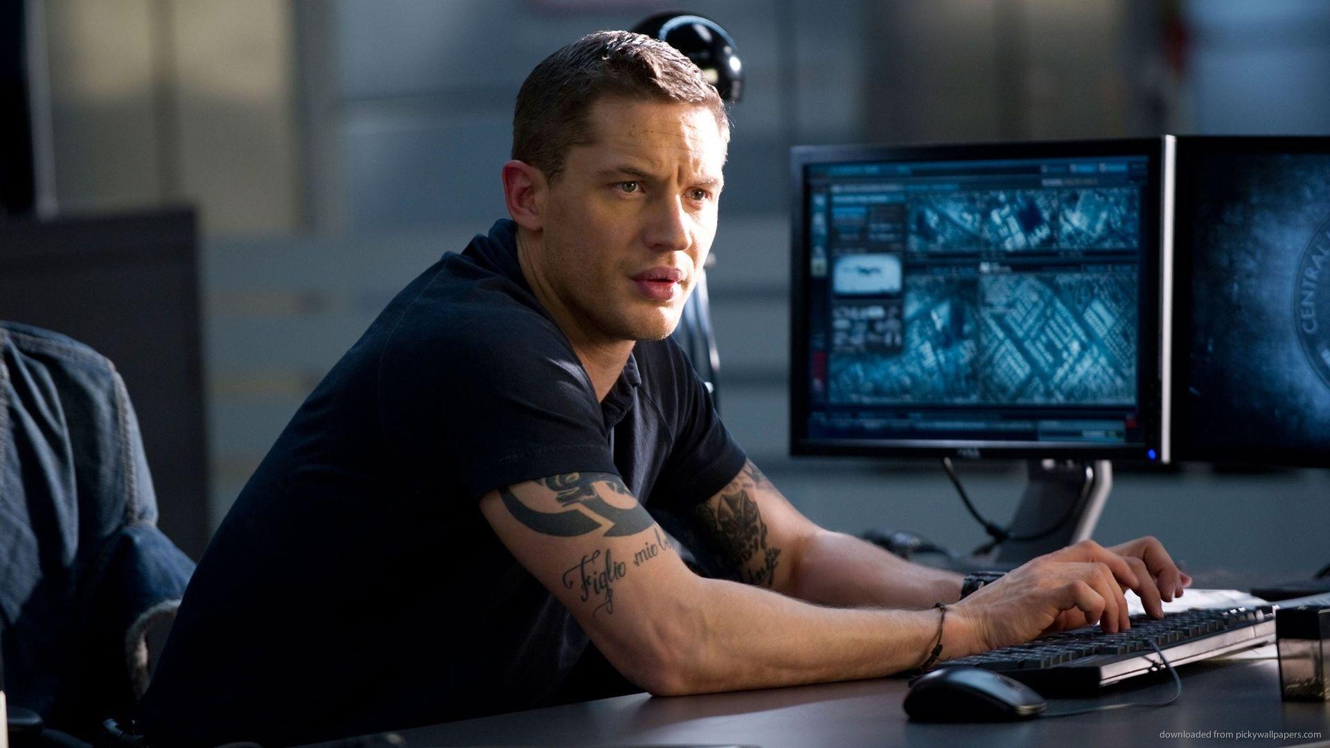 Download 1920x1080 Tom Hardy In THis Means War Wallpaper