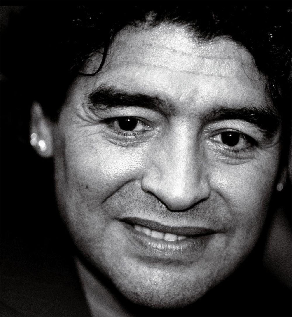 Diego Maradona Wallpaper HD Desktop Image • iPhones Wallpaper