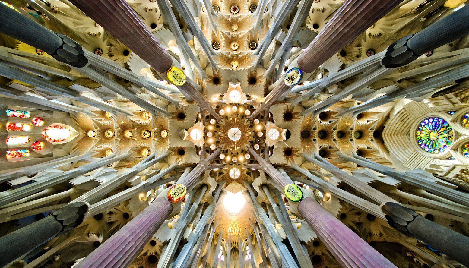 Z Wallpaper Barcelona La Sagrada Familia Ceiling Gaudi x