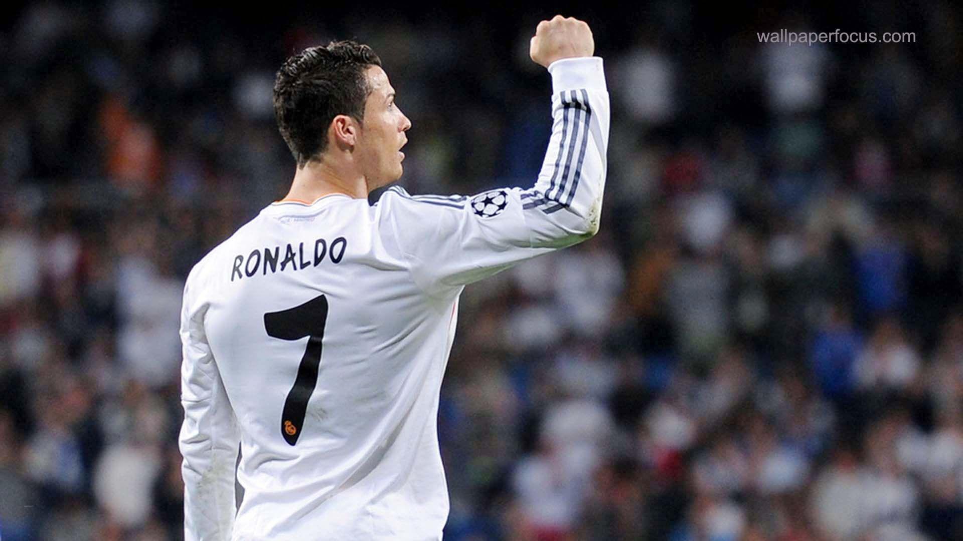 Amazing HD Quality Cristiano Ronaldo Picture & Background Collection
