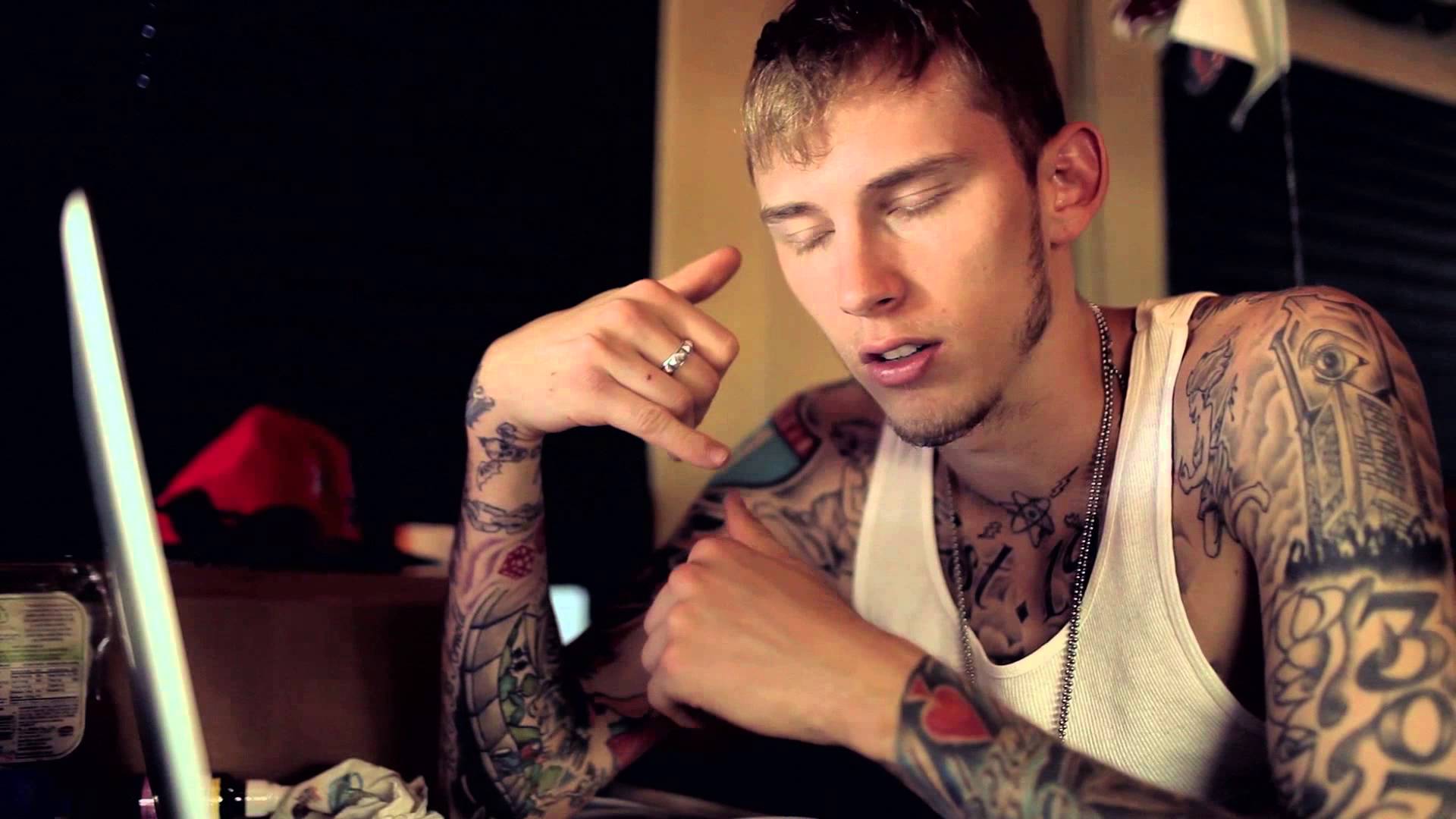 image about Machine Gun Kelly. Young jeezy