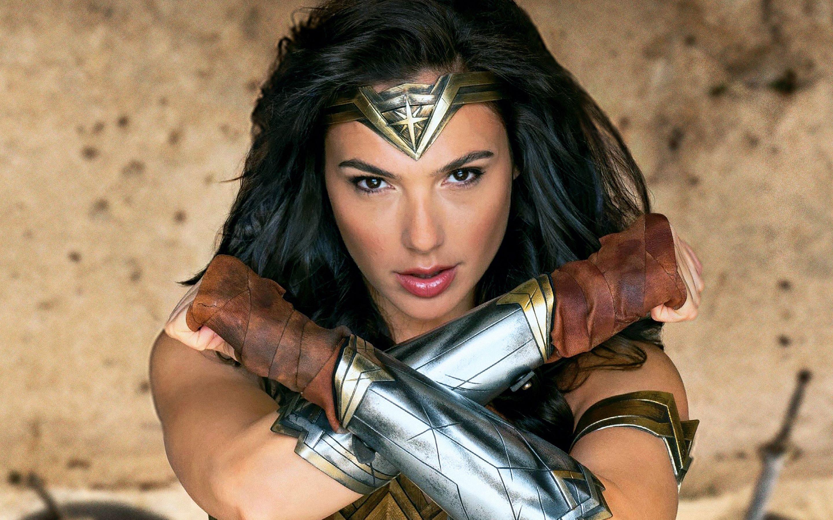 Wonder Woman Gal Gadot 2017 Wallpaper