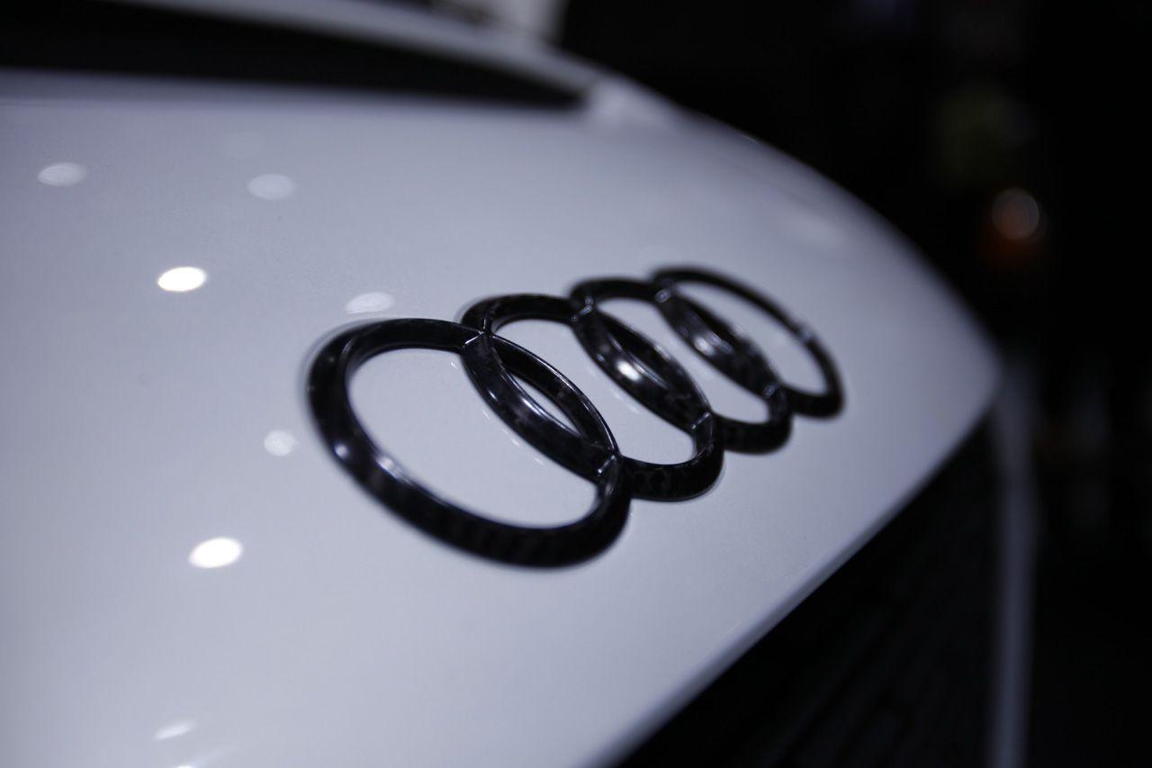 Audi Logo 3D Top Wallpaper