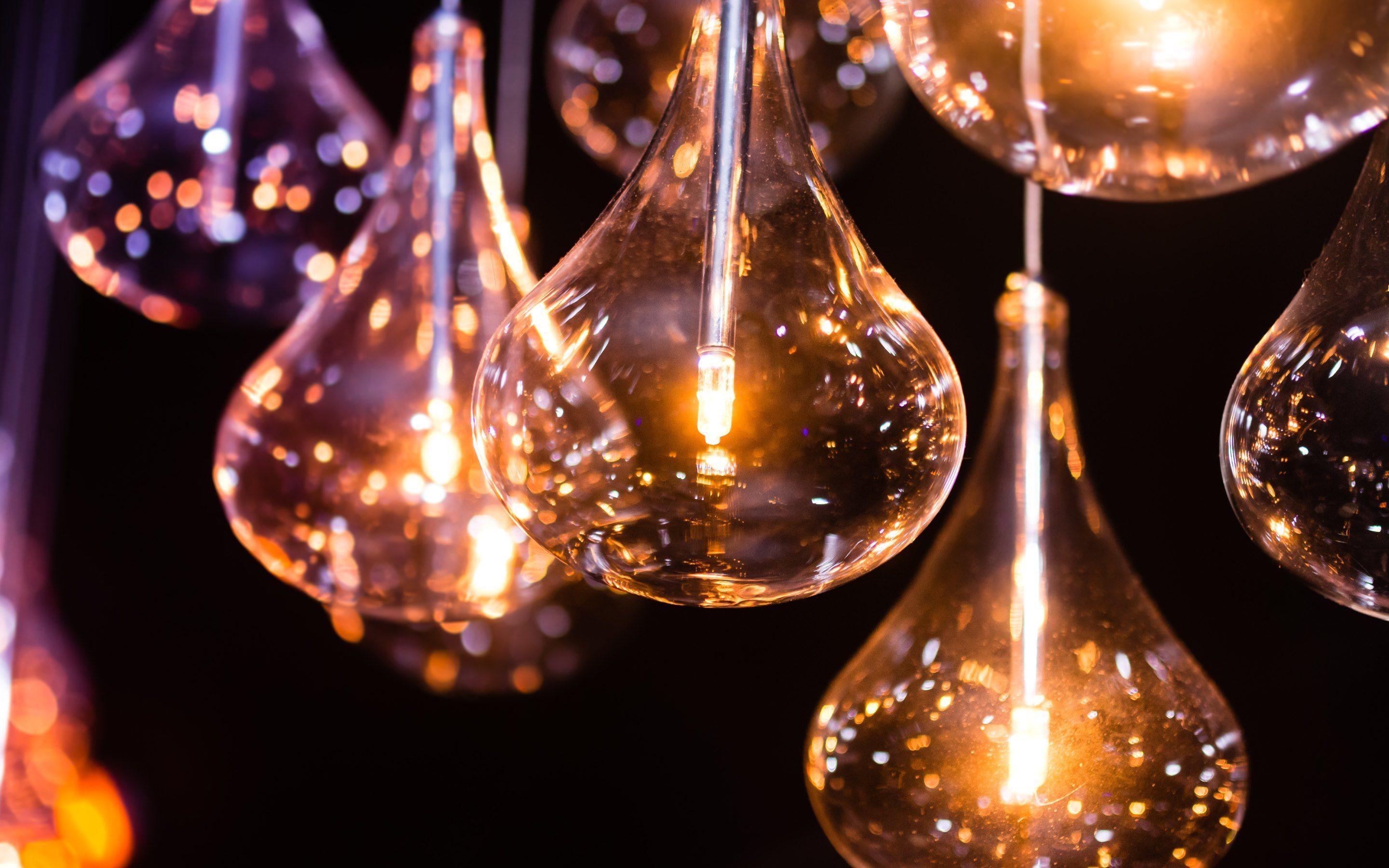 Light Bulbs. The Miracle of Electricity Wallpaper · 4K HD Desktop