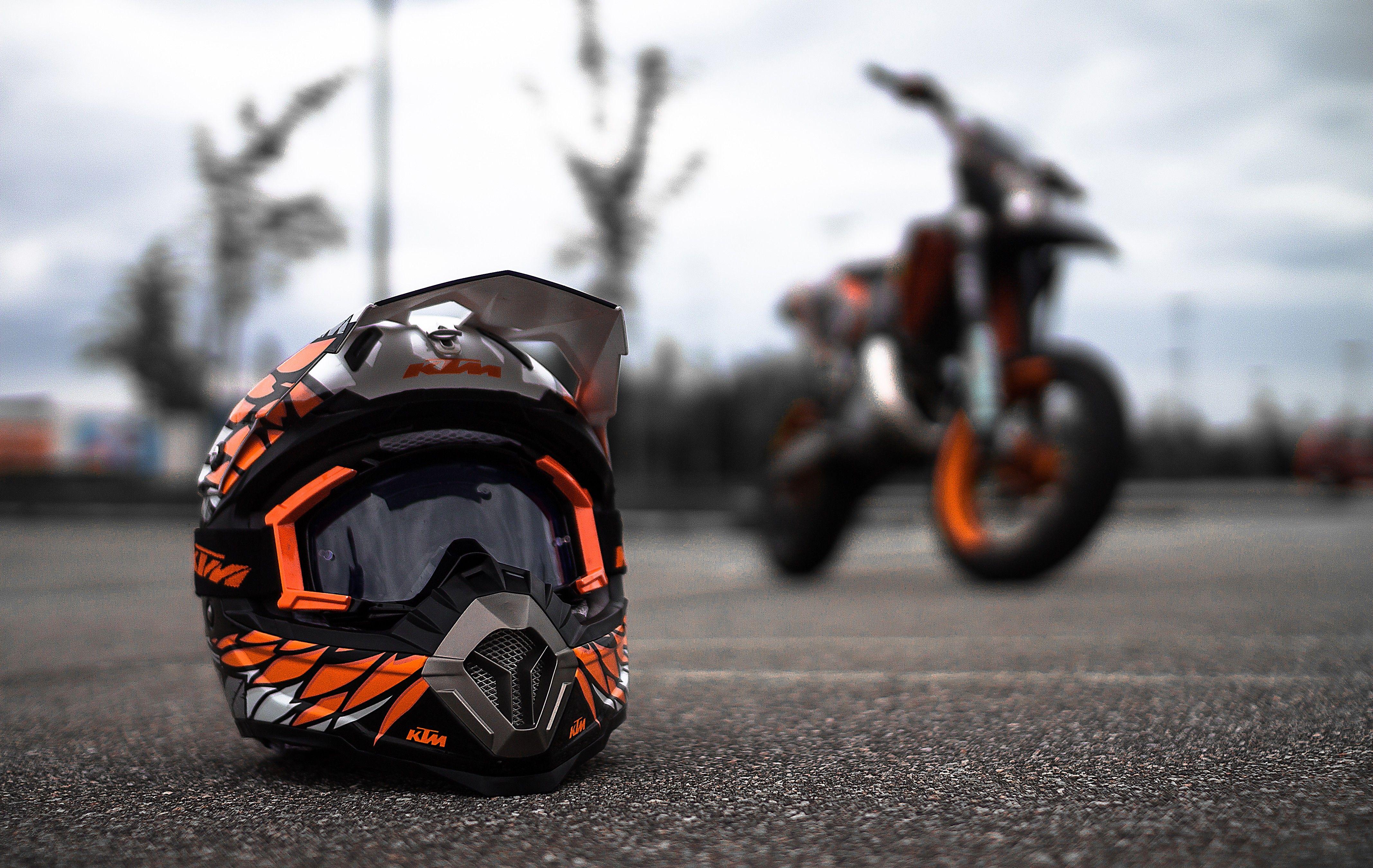 Download KTM Helmet HD Wallpaper In 240x320 Screen Resolution