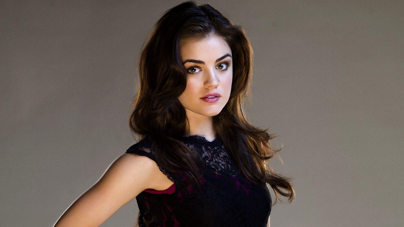 Lucy hale