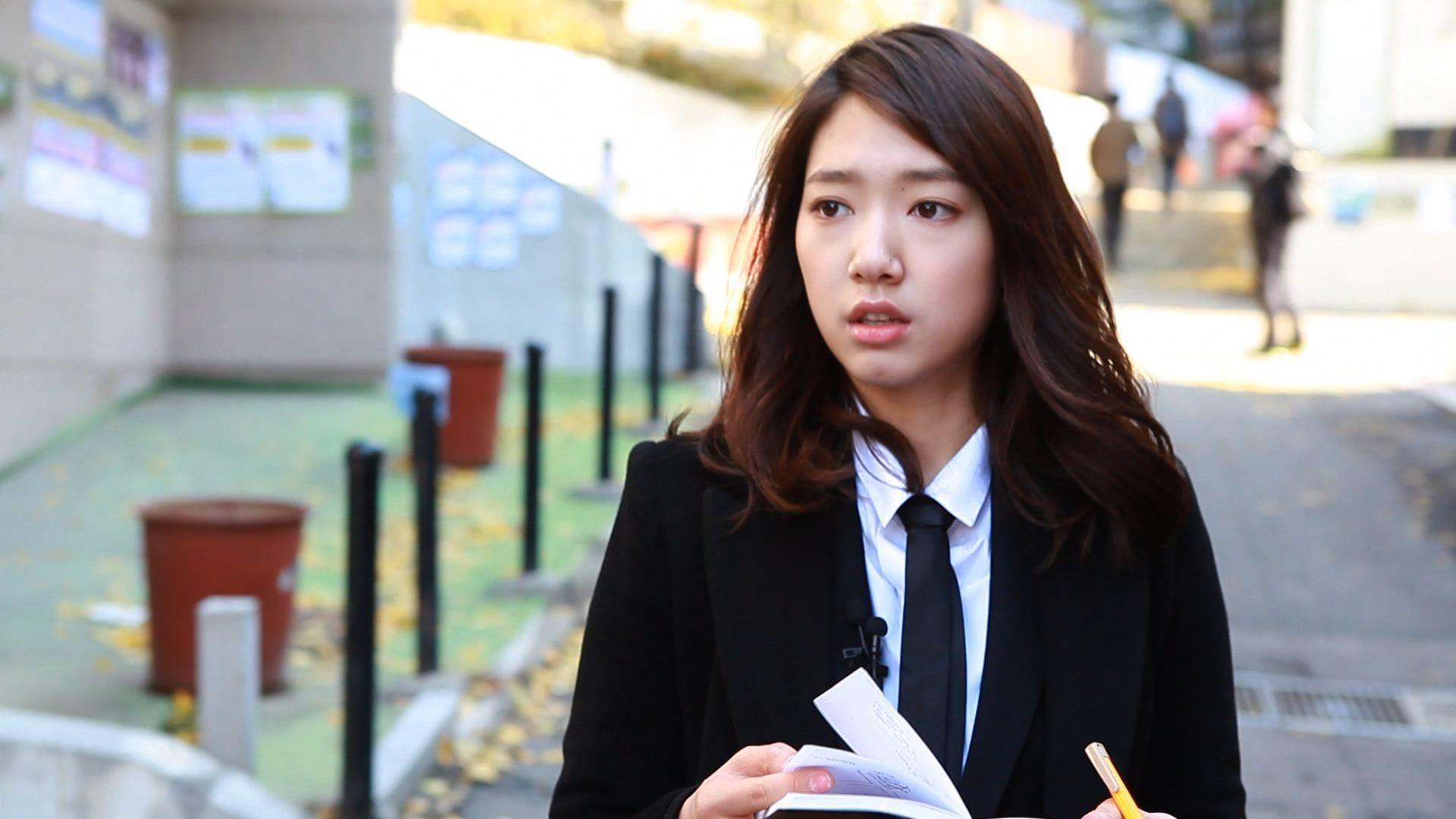Related Keywords & Suggestions for Park Shin Hye Pinocchio Wallpaper