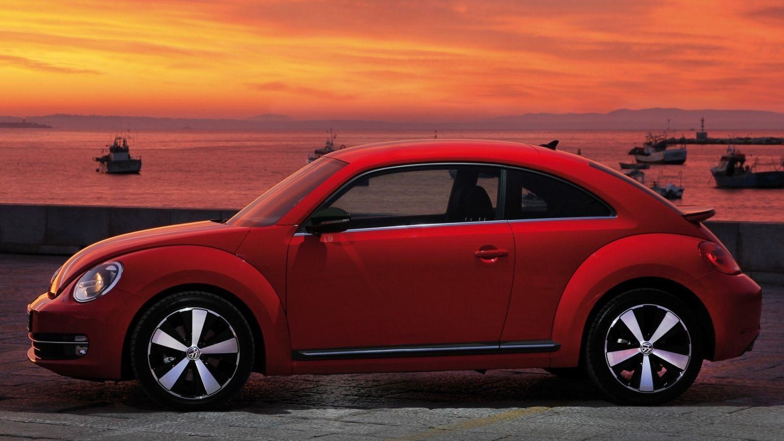 Download Wallpaper 1600x900 Volkswagen, Fusca, Red, Side view