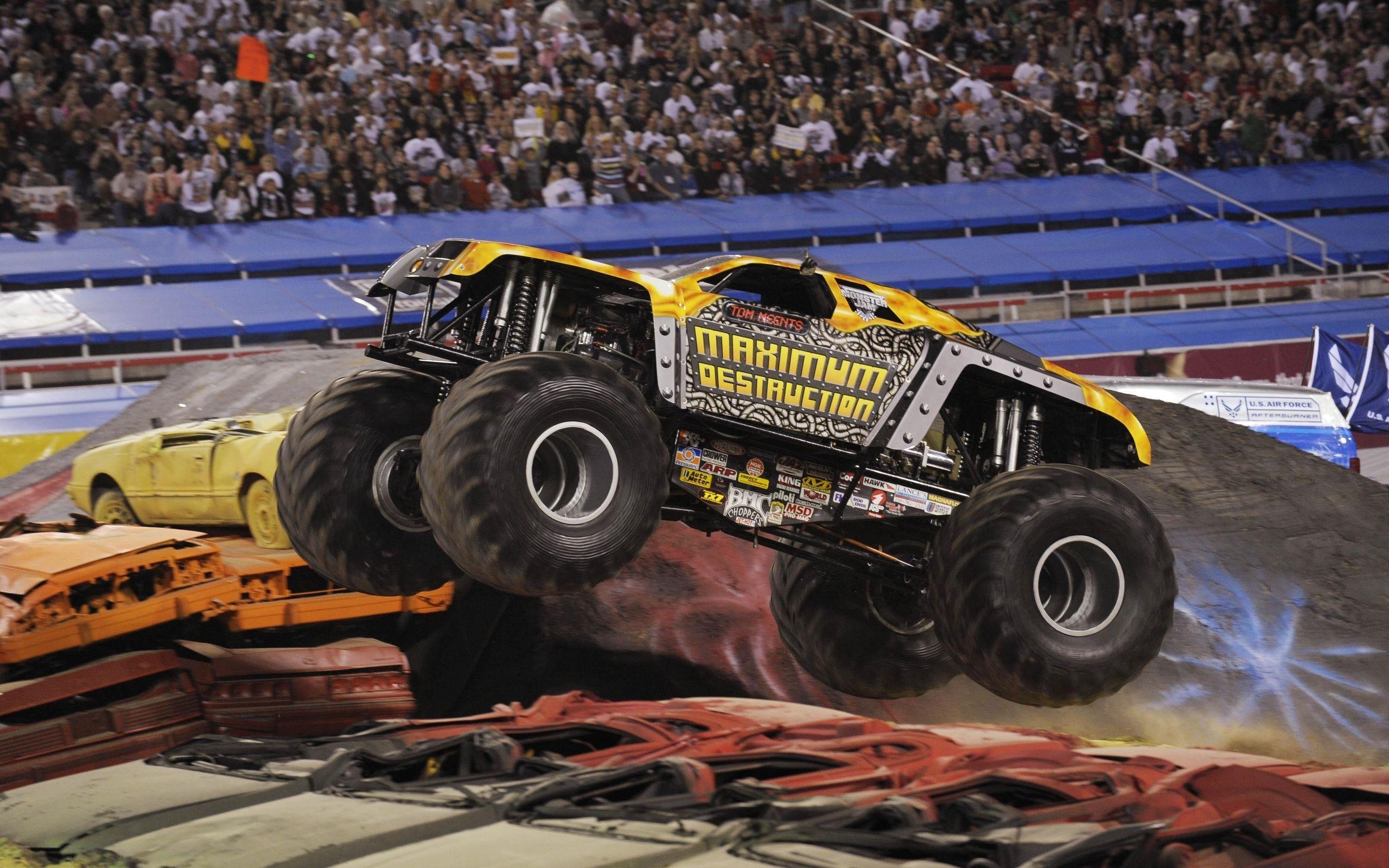 Monster Jam HD Wallpaper and Background Image