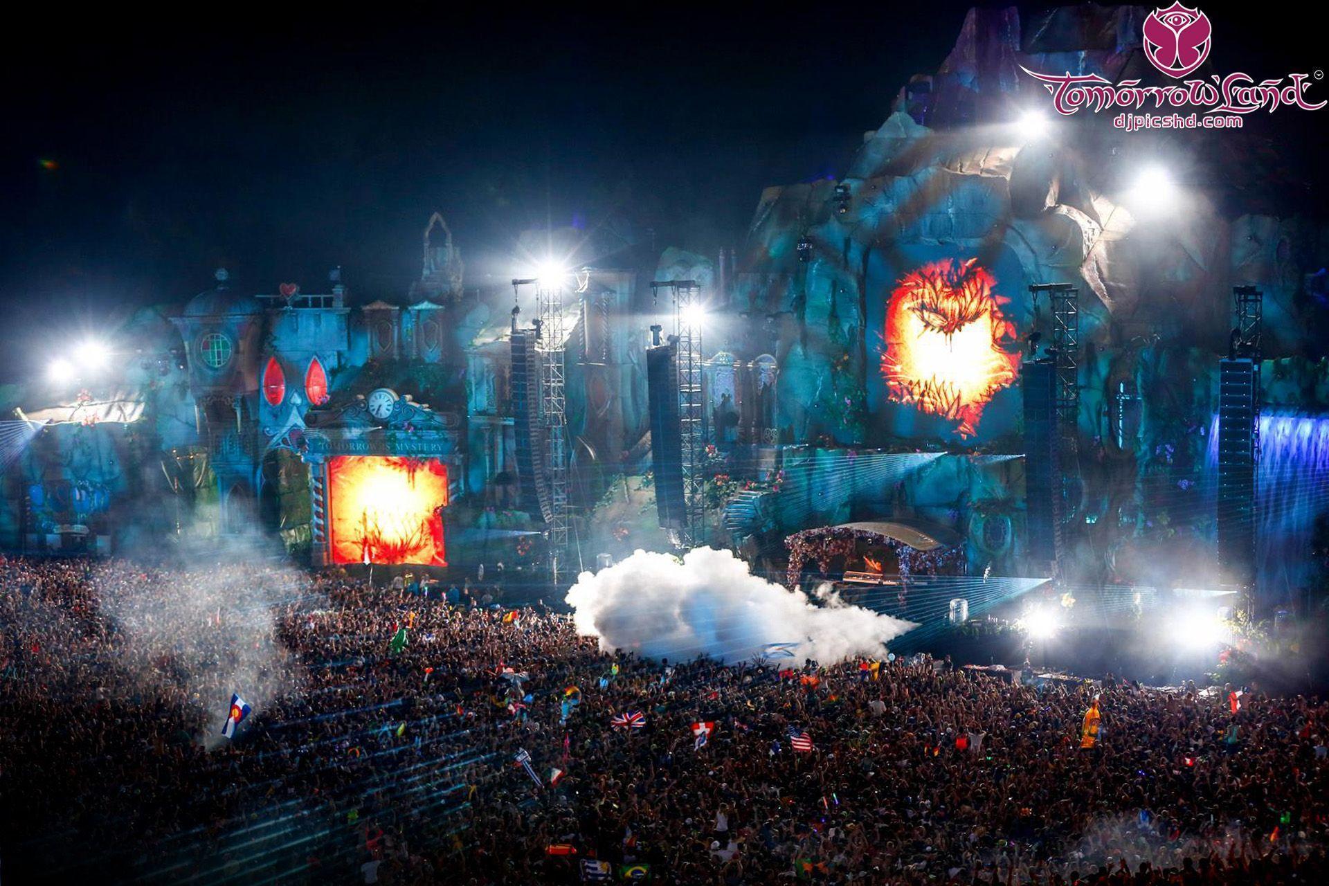 Complete Artist Lineup For Phase 1 Of Tomorrowland 2015 Released