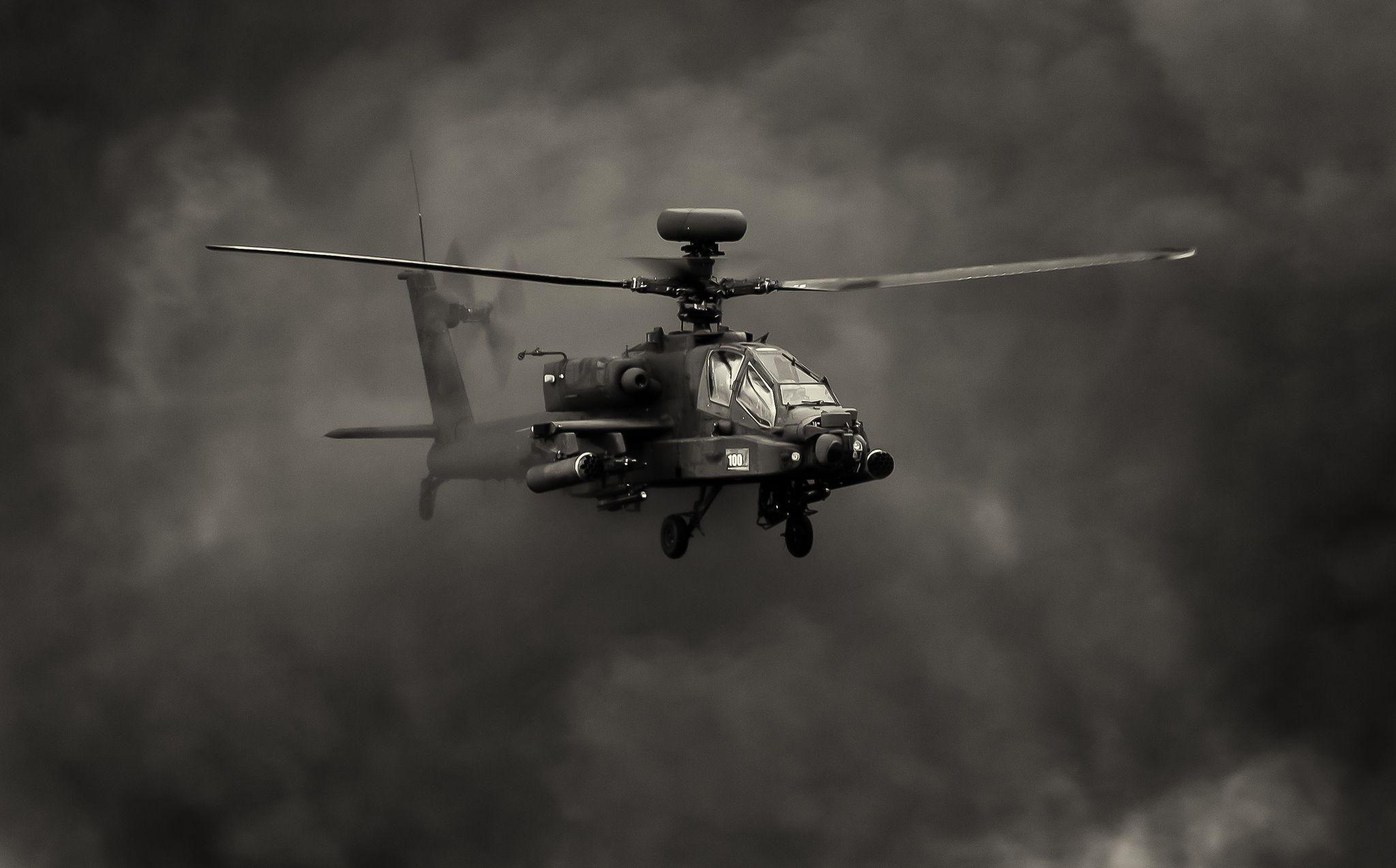 Download Wallpaper Flight, Smoke, Helicopter, Apache, Shock, AH 64
