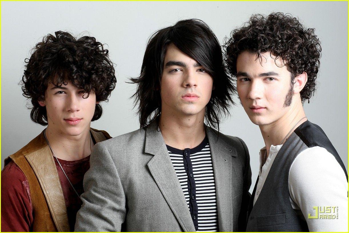 1200x627px Jonas Brothers 99.93 KB