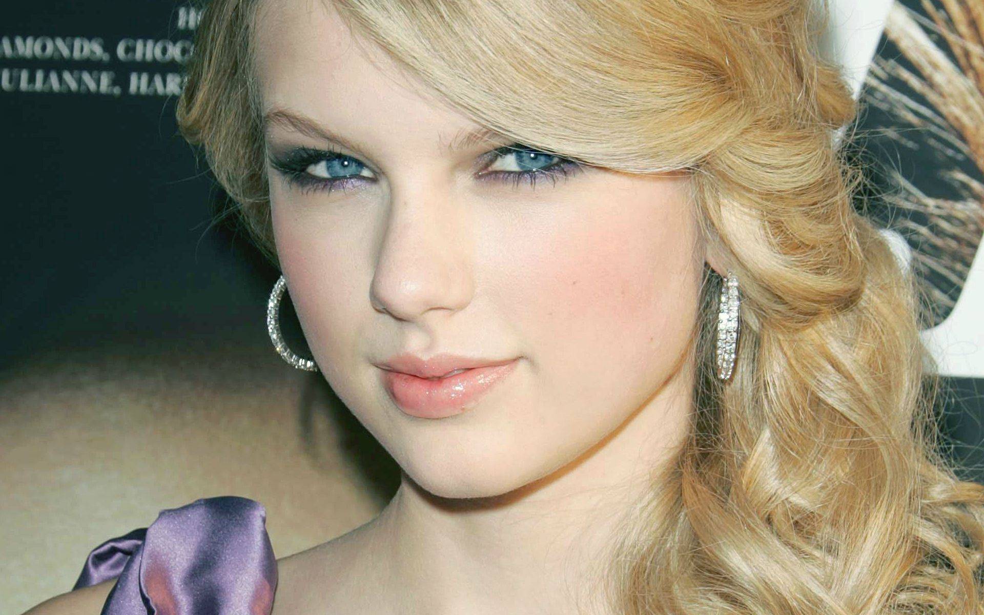 Taylor Swift Wallpaper 734566