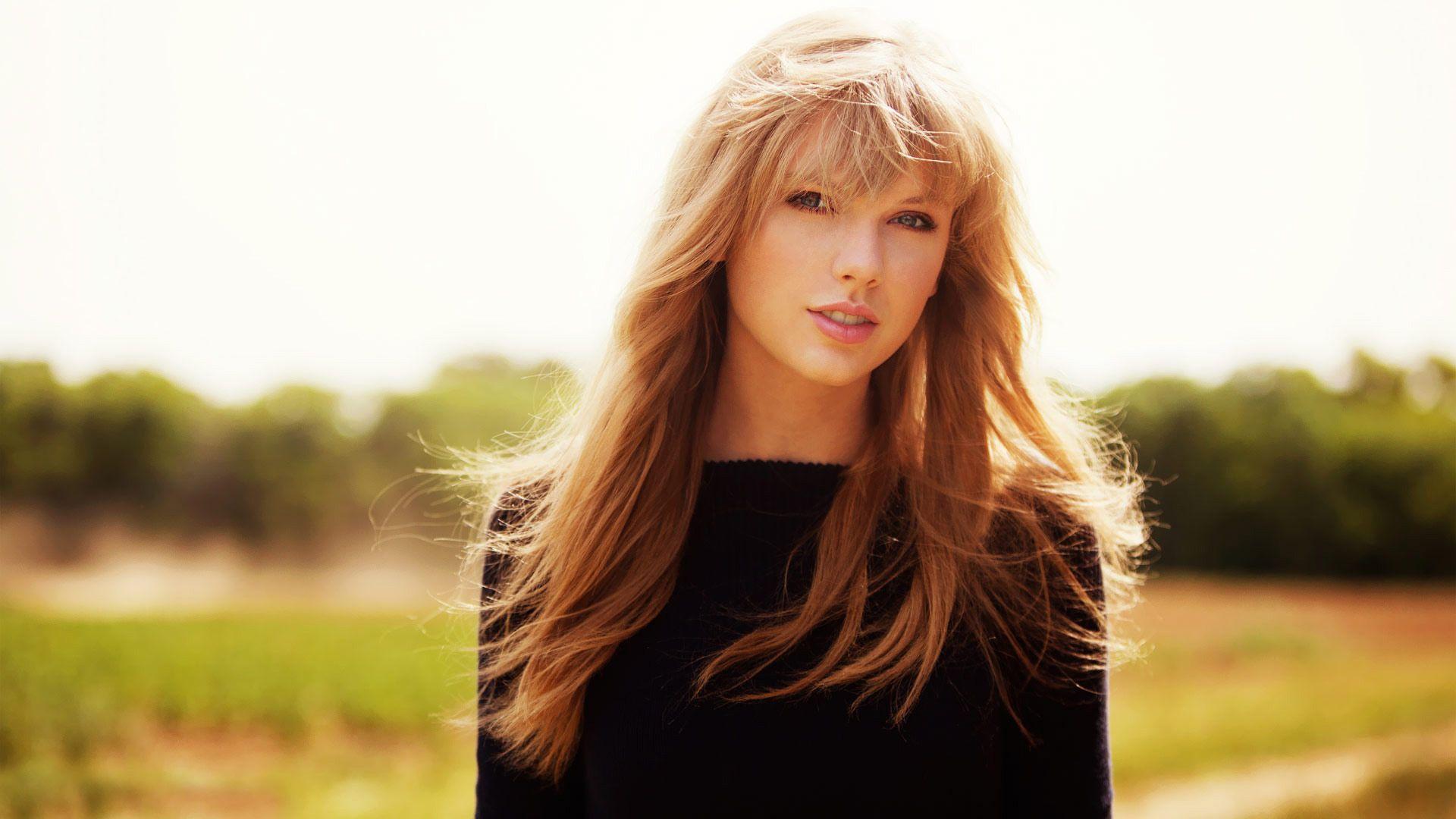 Taylor Swift wallpaperx1080