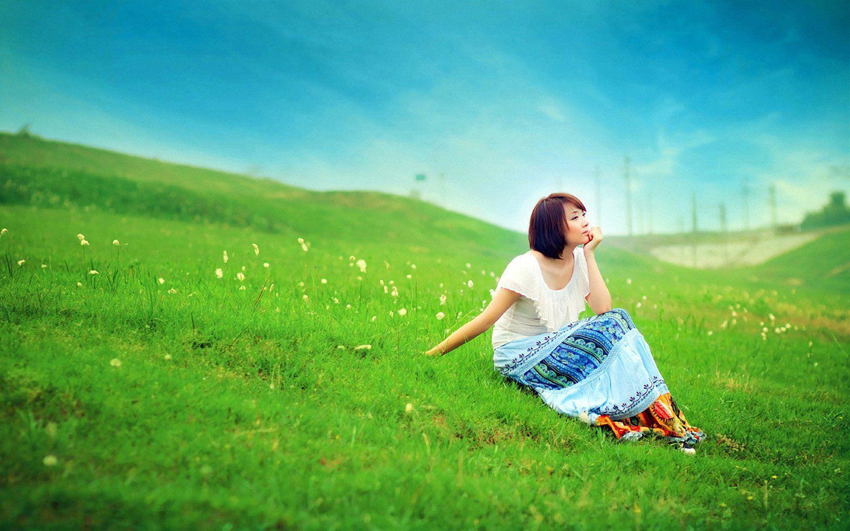 Z Wallpaper Thinking Woman In A Grass x 1050 Men