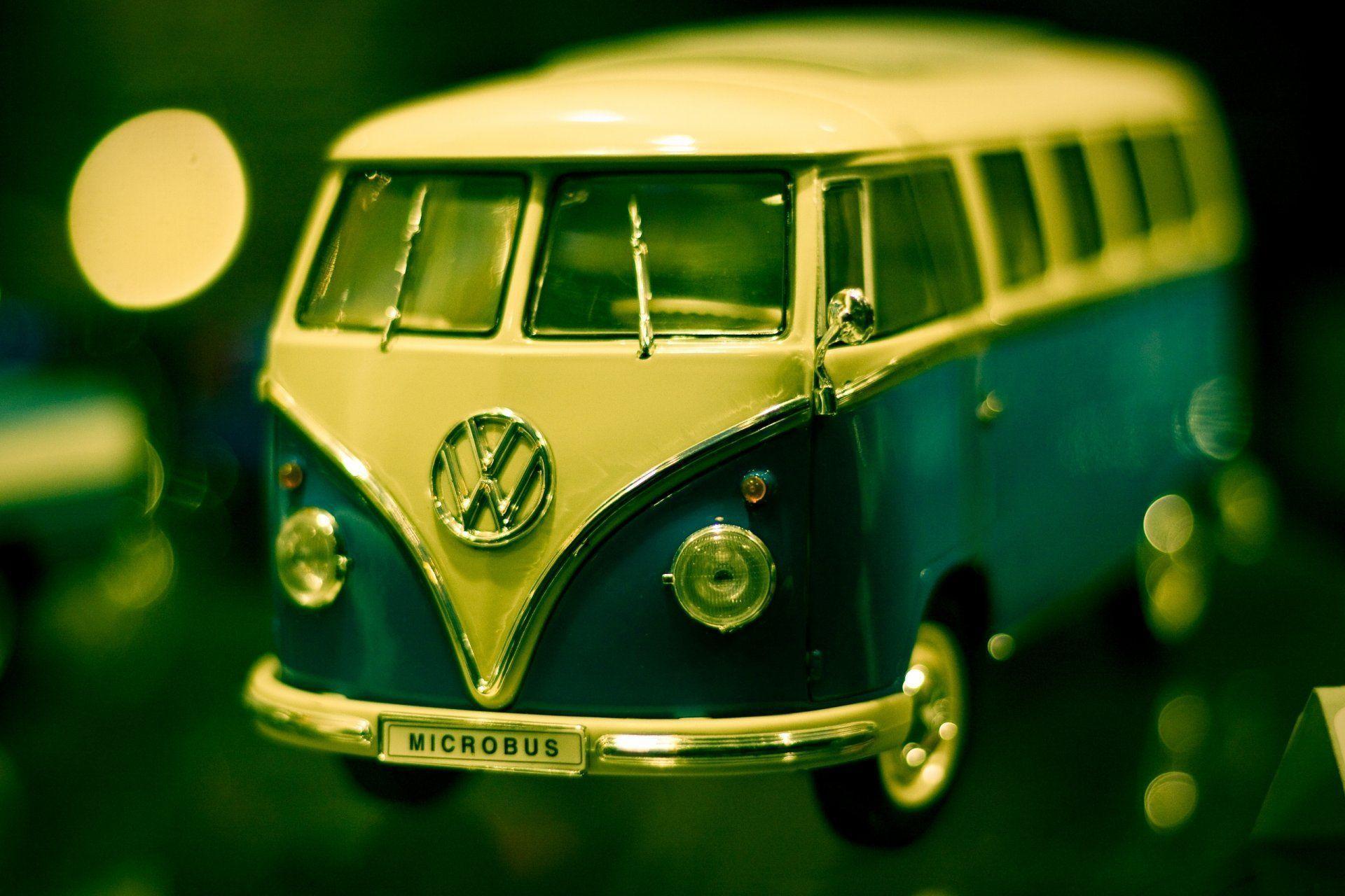 machine toys minivan volkswagen transporter photo close up