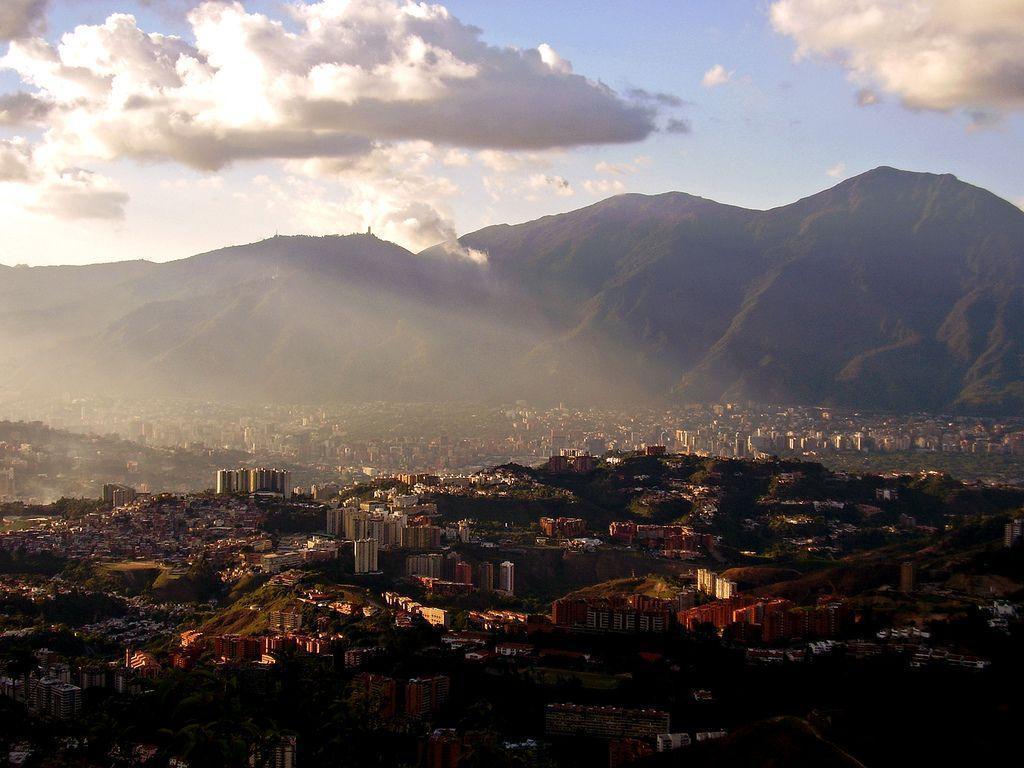 Caracas, the City of Eternal Spring Discussion