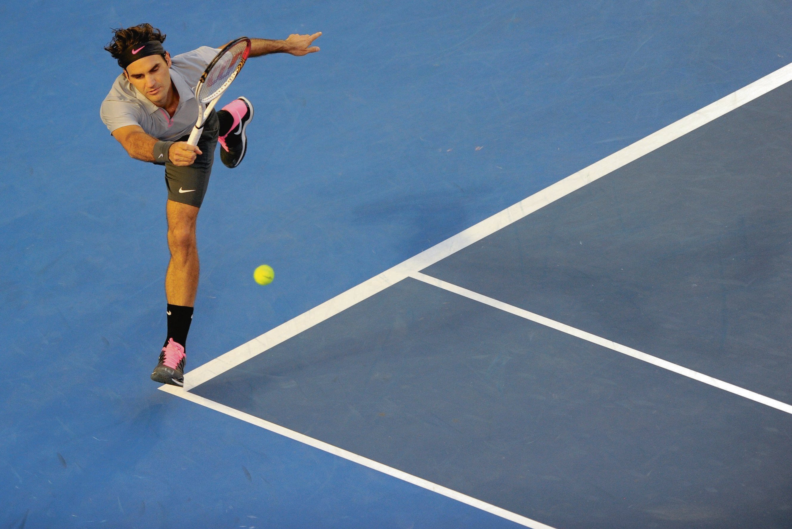 Tennis Super Star Roger Federer HD Wallpaper