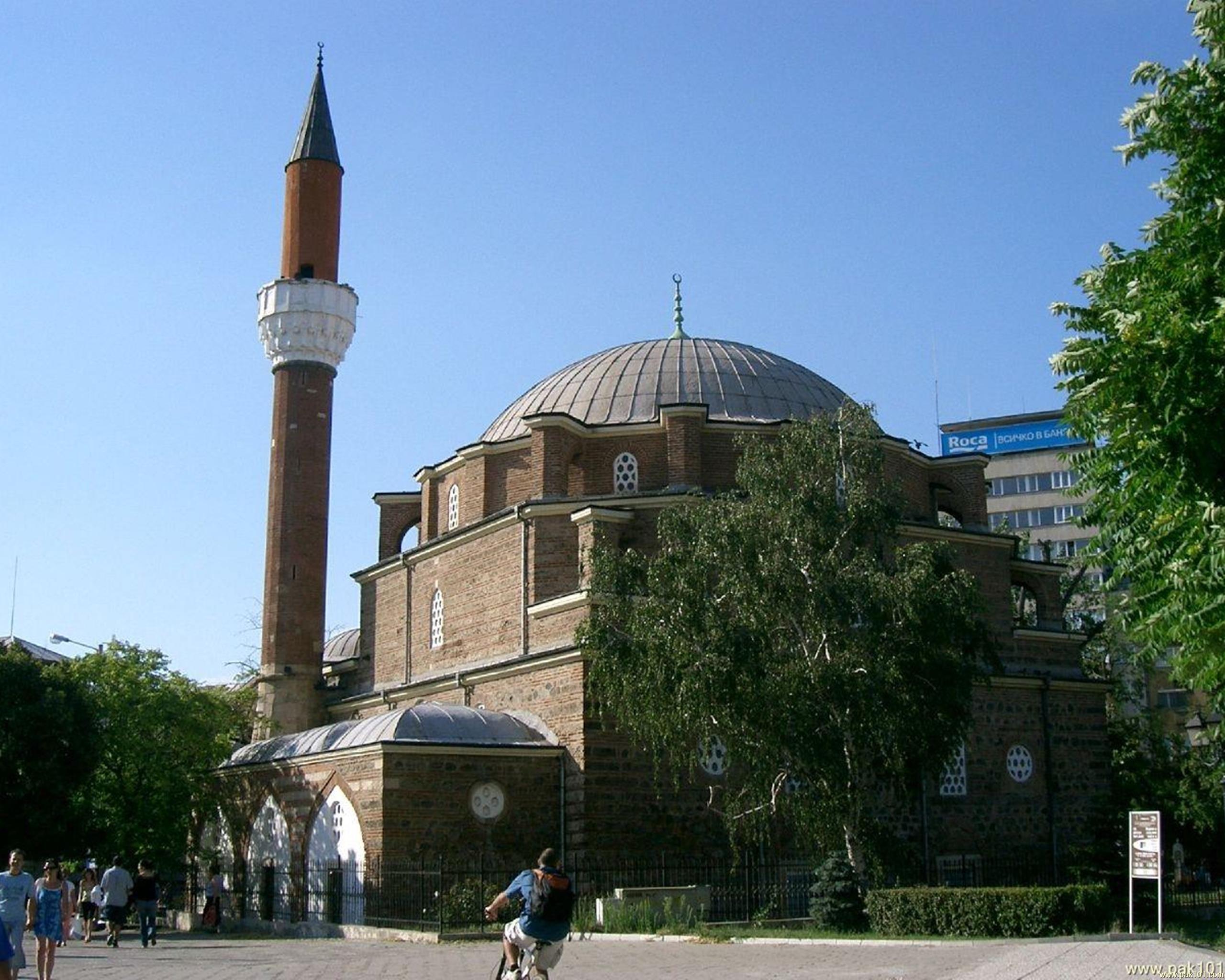Wallpaper > Islamic > Banya Bashi Mosque in Sofia high