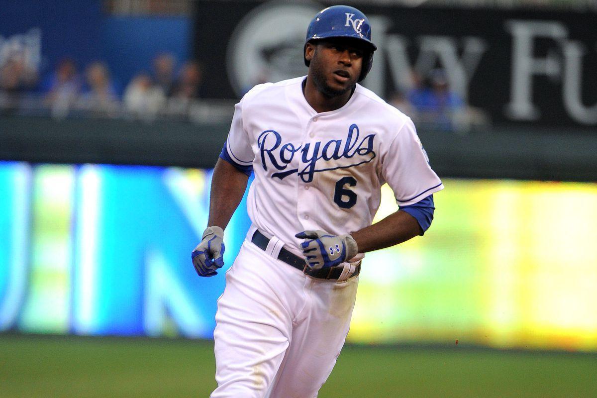 Royals Sign Lorenzo Cain To Two Year Contract