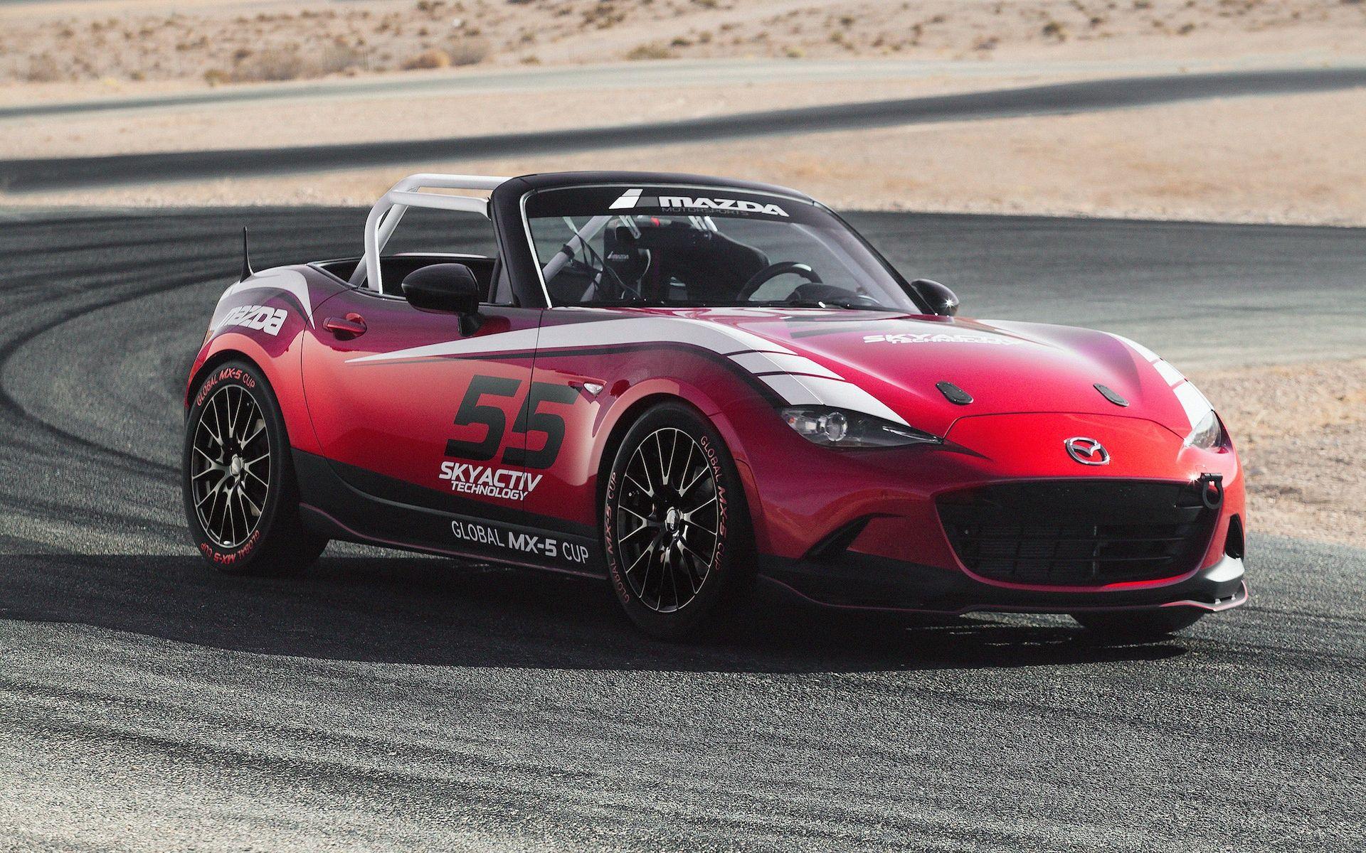 Red mazda mx 5 cup 2016