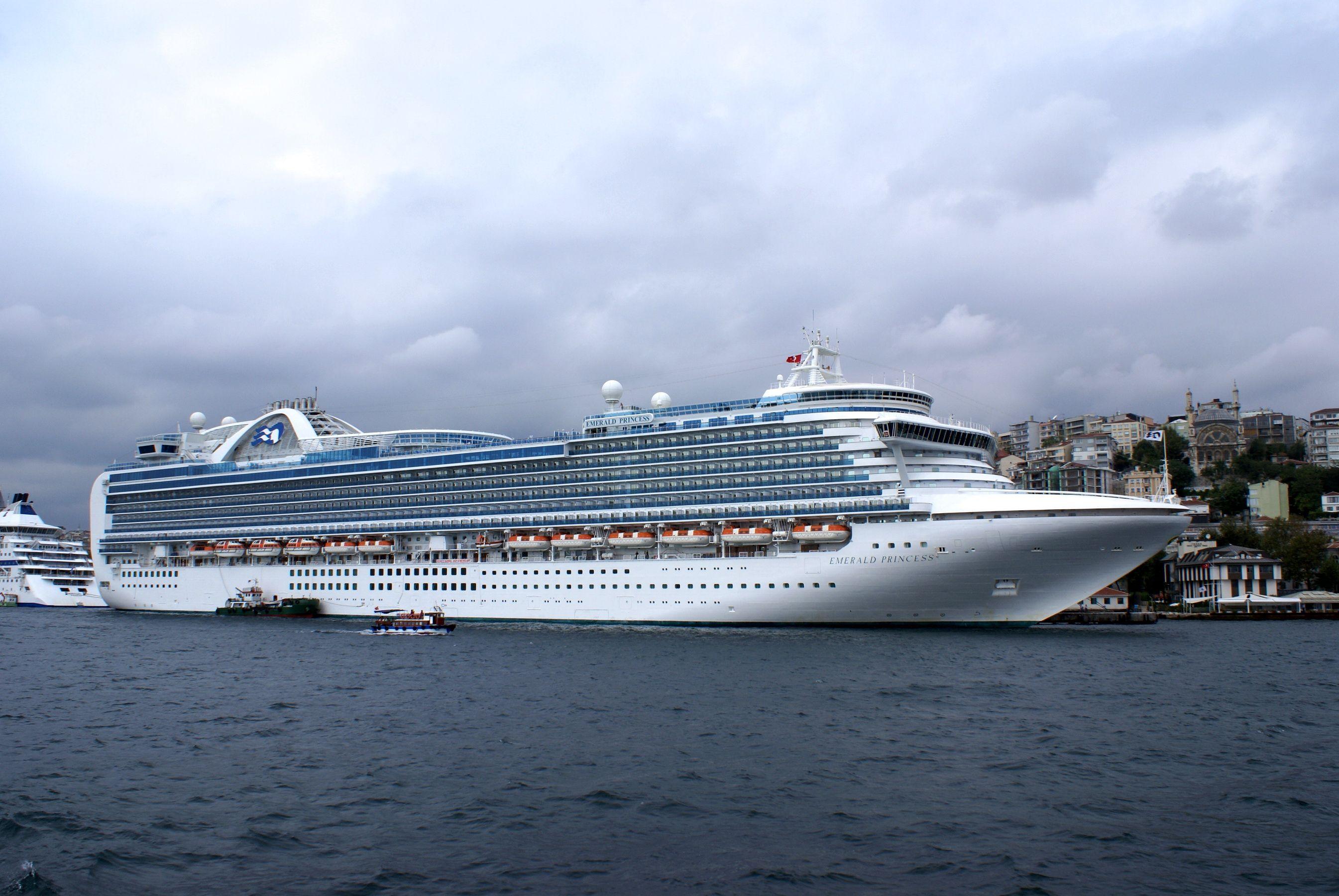 Cruise Ship Wallpaper, Picture, Image