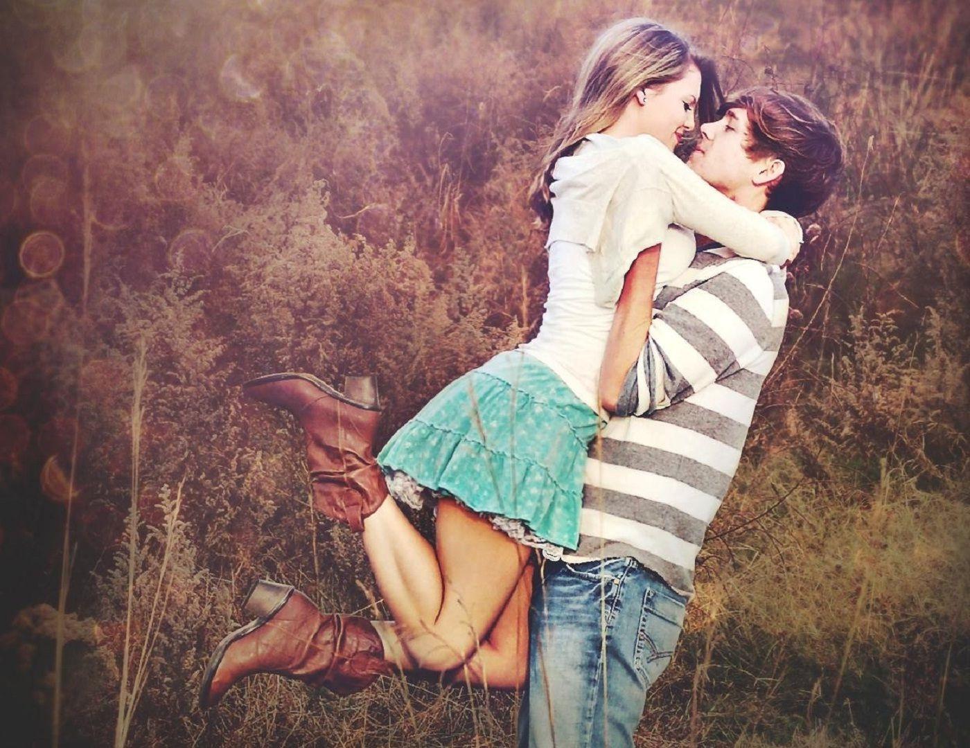 Cowgirl kissing