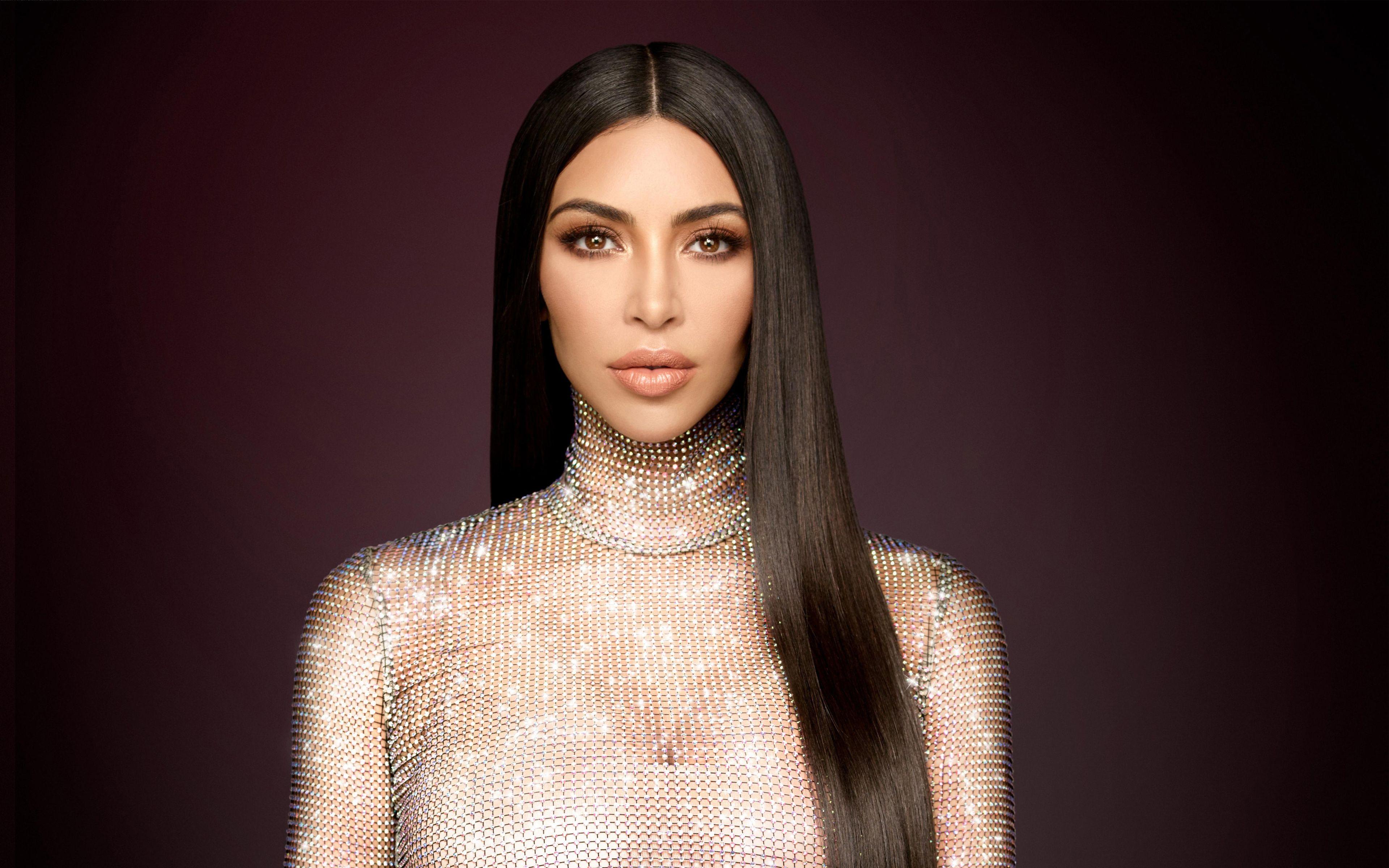 Kim Kardashian Keeping up with the Kardashians 2017 4K Wallpaper