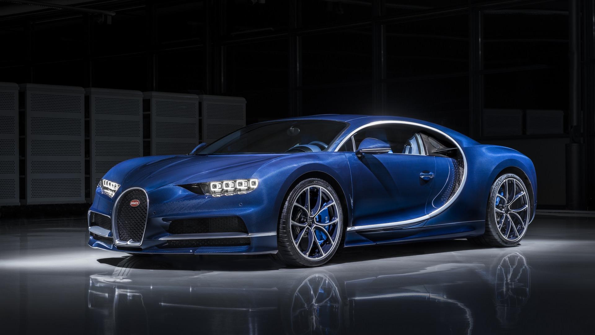 Bugatti Chiron in 'Bleu Royal' exposed carbon fibre will be at