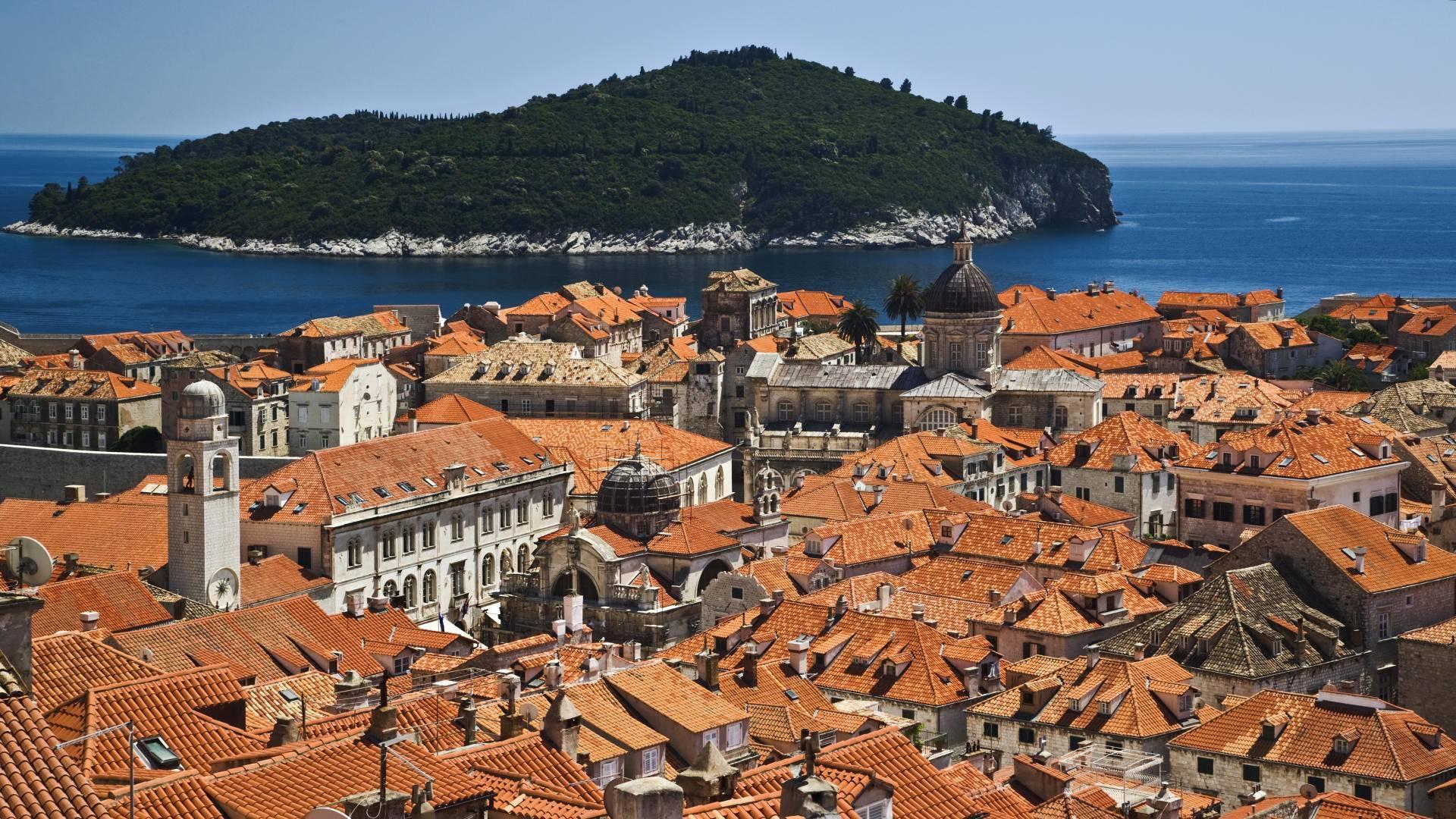 Historic Dubrovnik Croatia On The Adriatic Sea wallpaper. travel